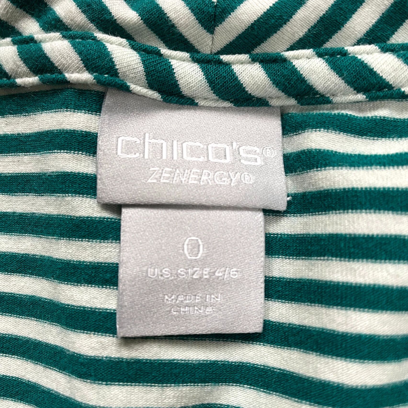 Vintage VINTAGE Chico's Zenergy Women's T-Shirt Small Green Striped Cotton Spandex Casual Shirt Size S / US 4 / IT 40 - 3 Thumbnail