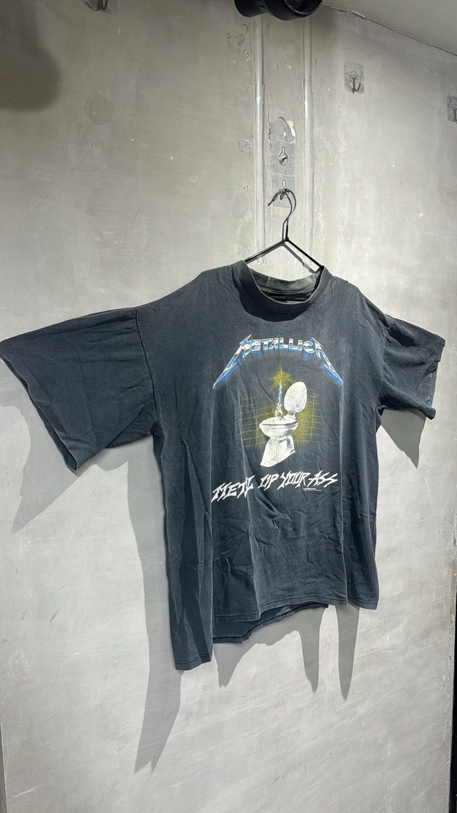 Band Tees × Metallica × Vintage Vintage OG 1980s Metallica Metal Up Your Ass Size US XL / EU 56 / 4 - 2 Thumbnail