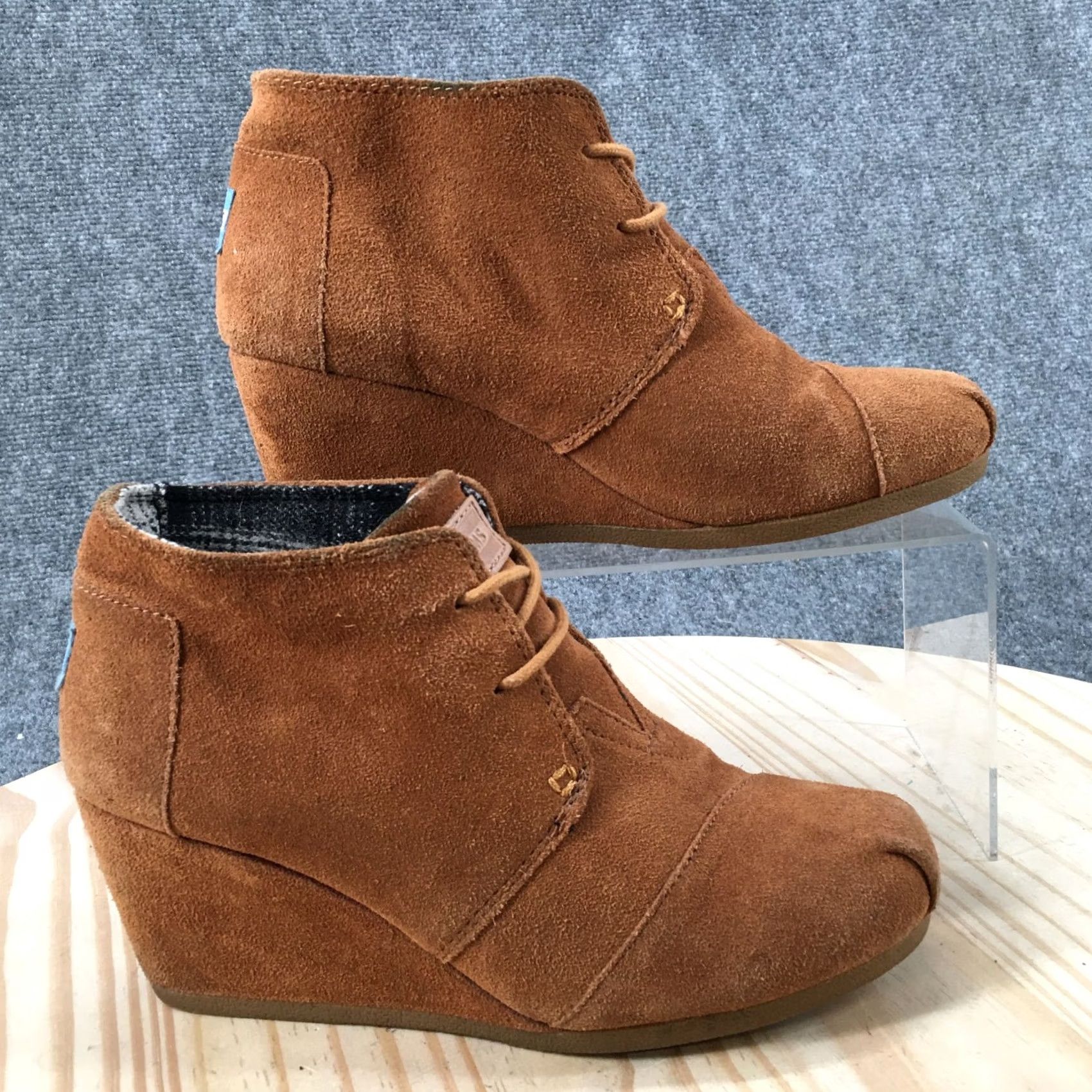 Toms TOMS Boots Womens 7.5 Desert Wedge Ankle Bootie Brown Suede Lace Up Casual Shoes Size US 8 / IT 38 - 2 Thumbnail