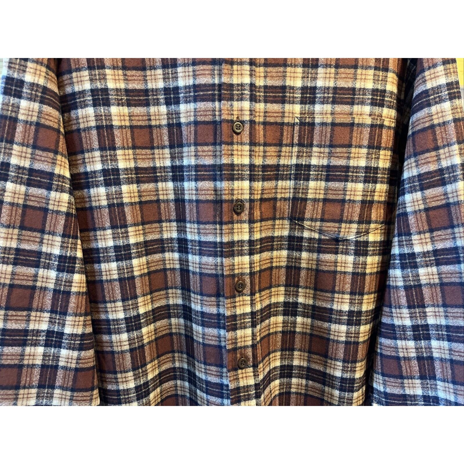 Pendleton Pendleton Mens M Brown Plaid LS Button Up Wool flannel Shirt Size US M / EU 48-50 / 2 - 7 Thumbnail