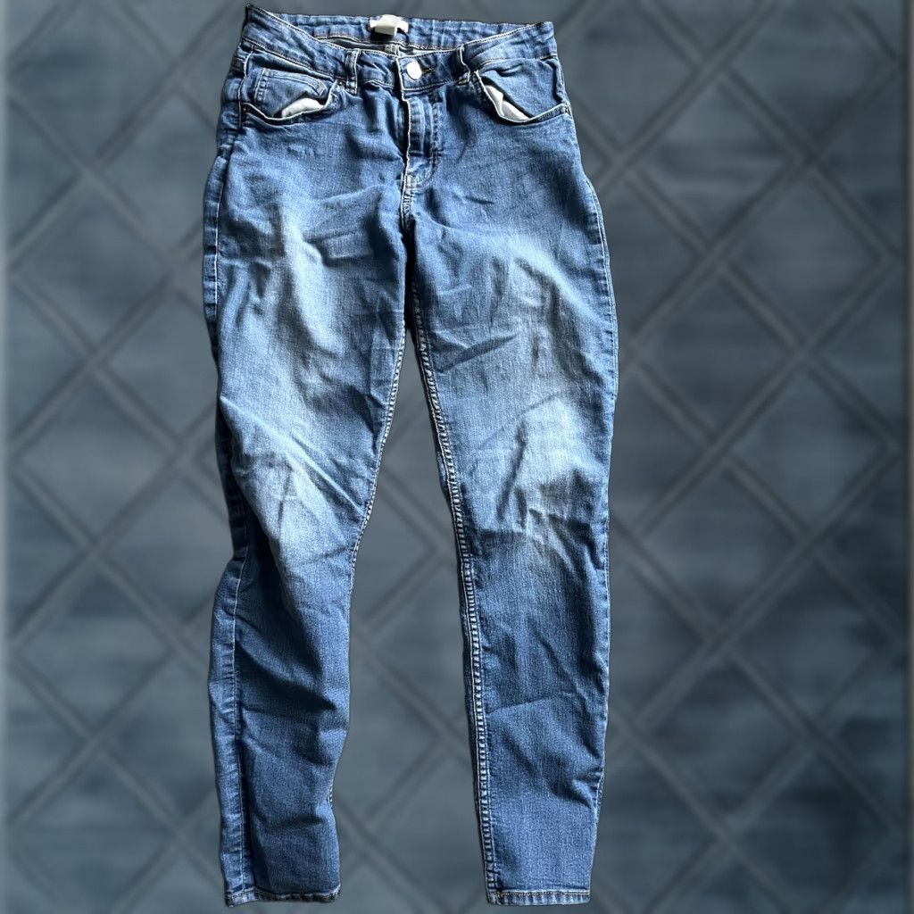 H&M VINTAGE H&M Skinny Low Waist Ankle Jeans Womens Size 6P Blue Cotton Blend 29 Inseam Zippered Ankle Zip Size 28" / US 6 / IT 42 - 1 Thumbnail