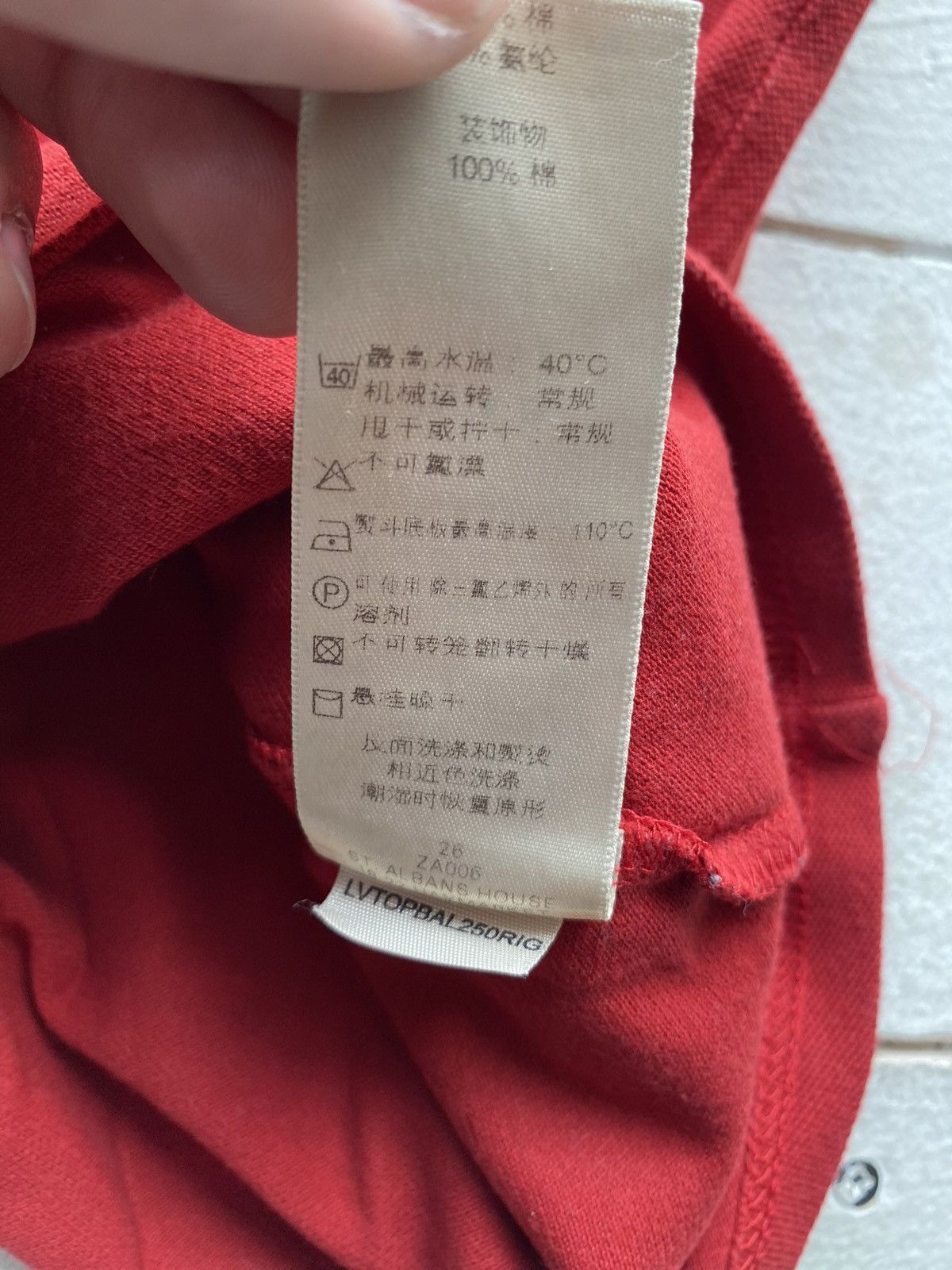 Burberry × Designer × Vintage Luxury Burberry Red Womens Designer Polos Shirt Rare Size S / US 4 / IT 40 - 6 Thumbnail