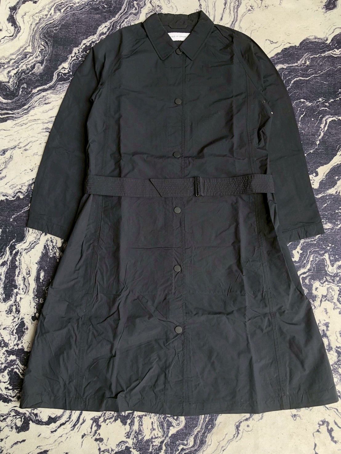 Lemaire × Uniqlo Uniqlo and Lemaire Belted Long Coat Size M / US 6-8 / IT 42-44 - 1 Thumbnail