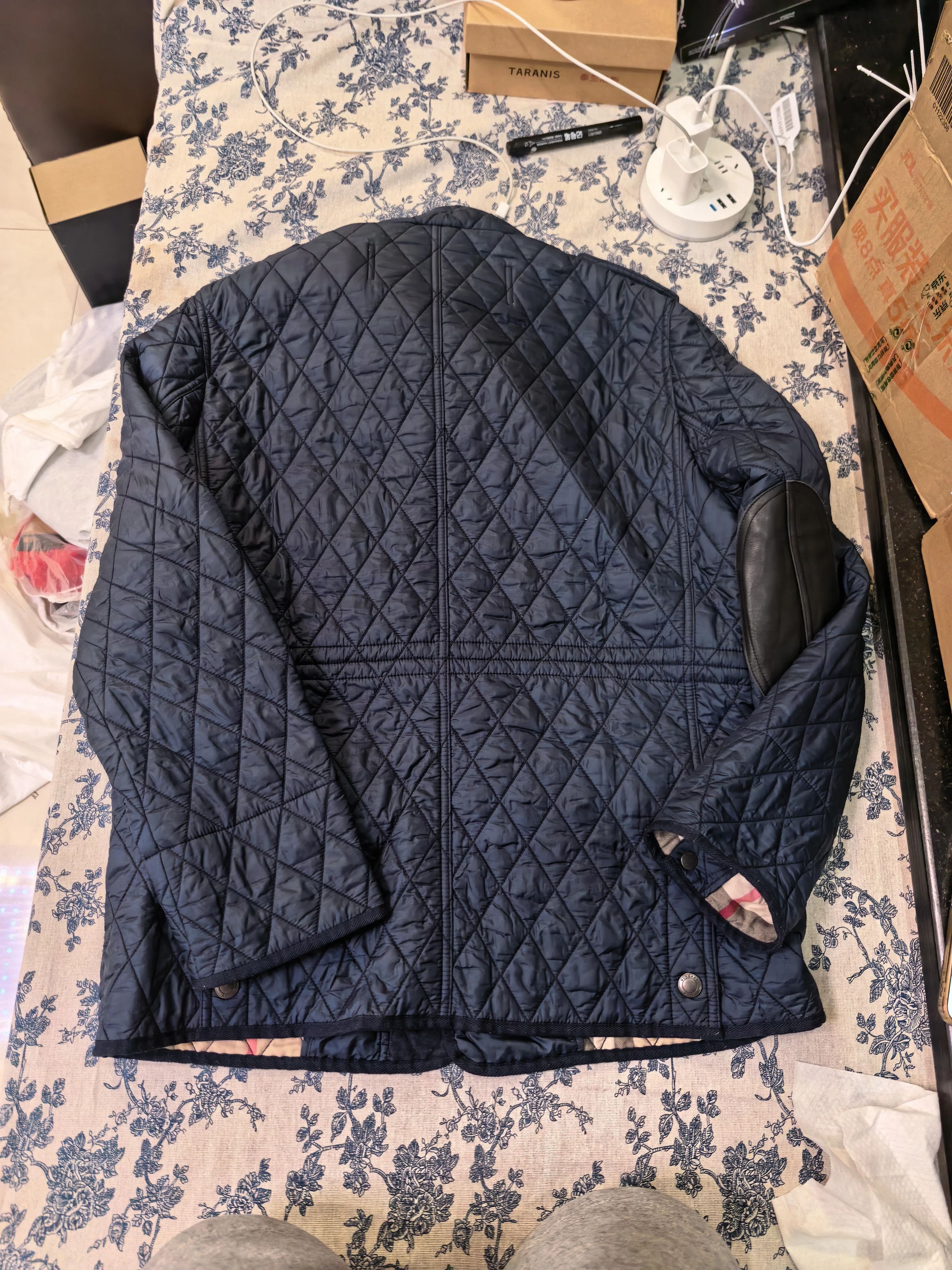 Burberry Burberry Navy Check Lining Cotton Hunting Jacket M Size US M / EU 48-50 / 2 - 7 Thumbnail