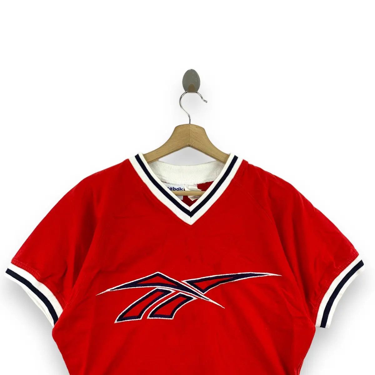 Reebok Vintage REEBOK SPORTSWEAR Cropped Top Sweatshirt Size S / US 4 / IT 40 - 4 Thumbnail