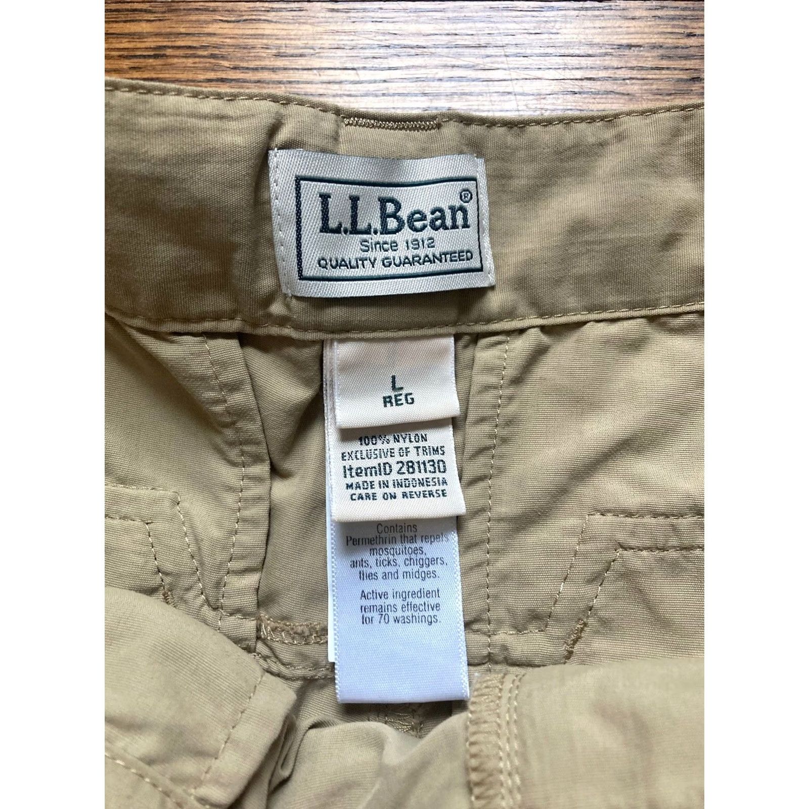 Vintage L.L. Bean Mens Large Beige Convertible Lightweight Hiking Pants Belted Zip Off Khakis Travel Workwear Casual Size US 33 - 6 Thumbnail