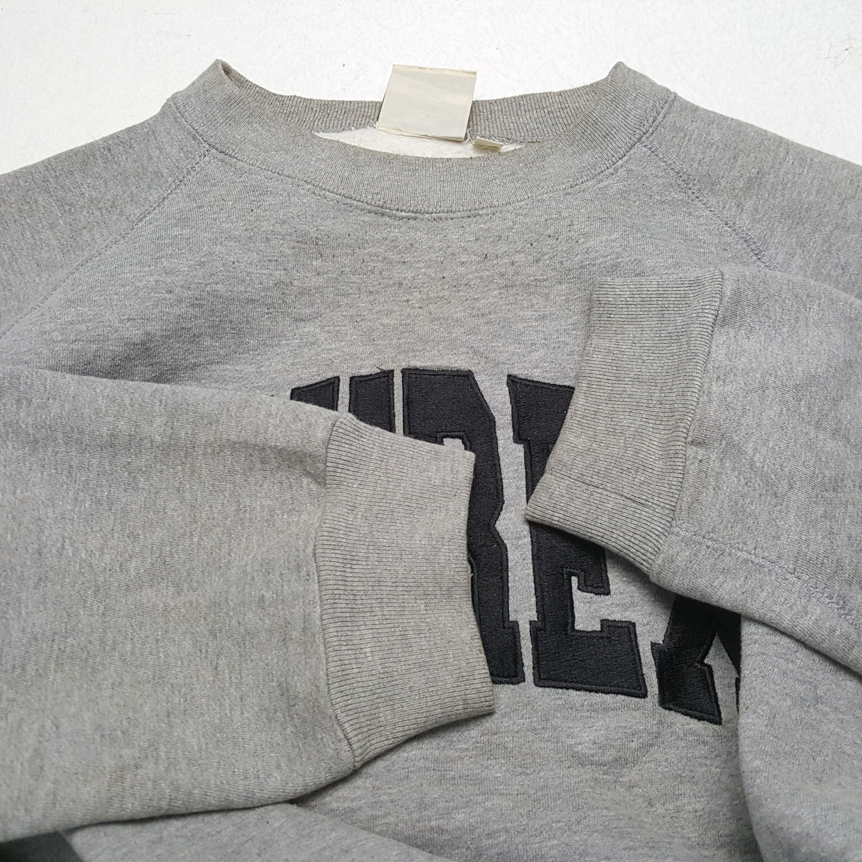 Avirex × Vintage AVIREX Spellout Design Streetwear Style Sweatshirt Size US L / EU 52-54 / 3 - 8 Thumbnail