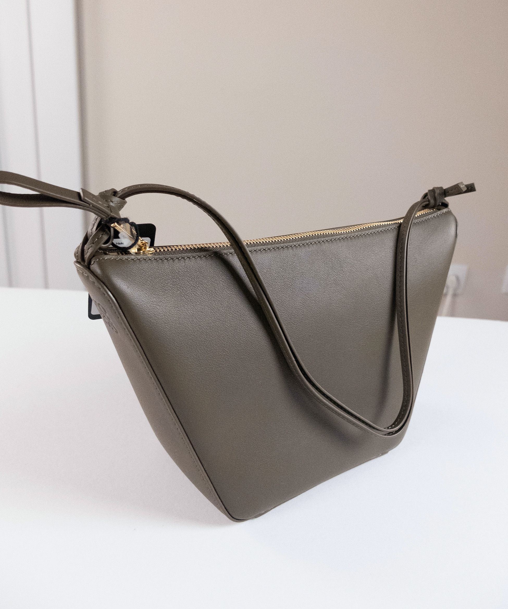 Loewe LOEWE Mini Hammock khaki green leather hobo shoulder bag Size ONE SIZE - 7 Thumbnail