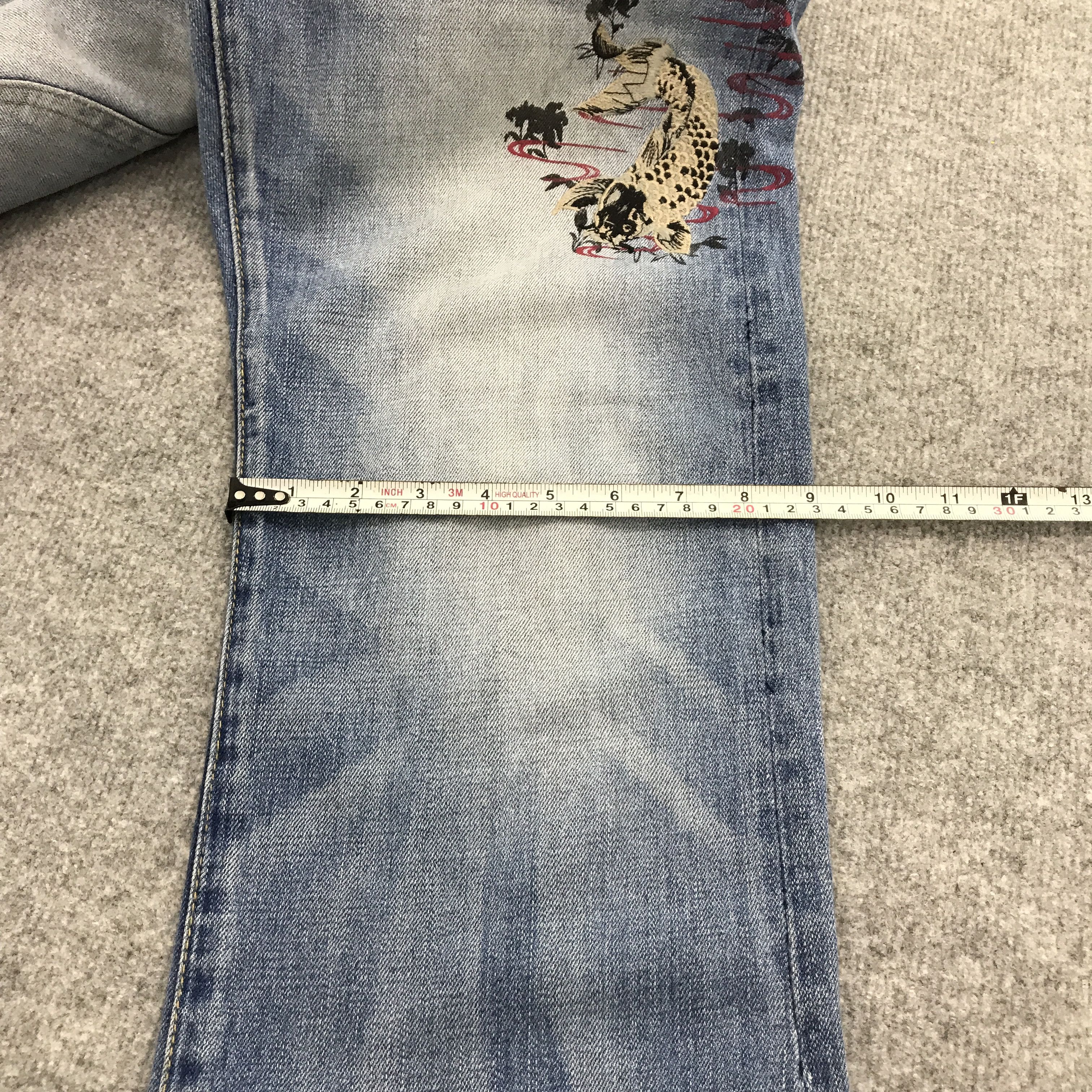 Japanese Brand JAPAN EMBROIDERY FISH DISTRESSED PANTS Size US 31 - 10 Thumbnail
