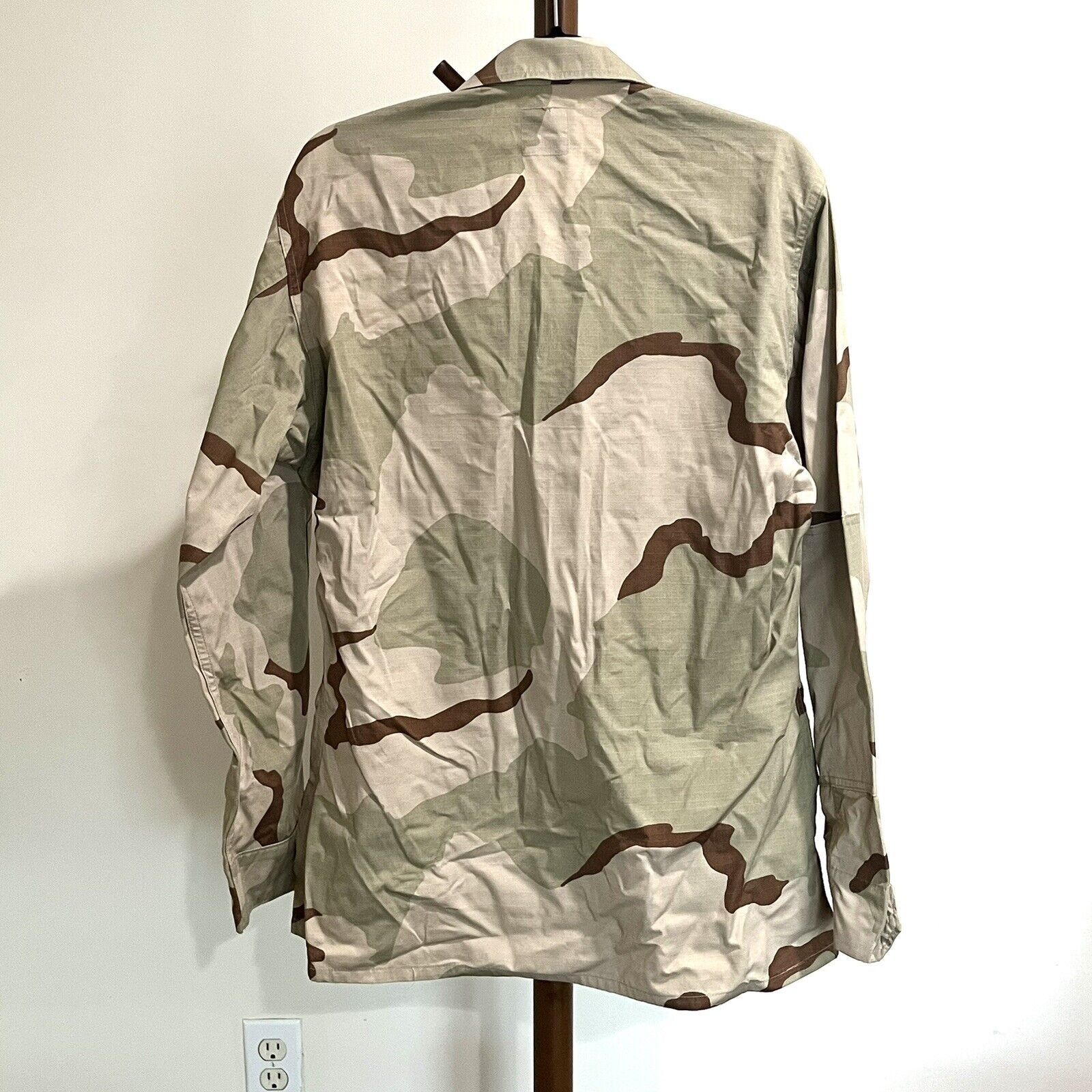 American Apparel 1999 US Air Force Major Desert Camo Uniform Coat Medium Reg Size US M / EU 48-50 / 2 - 2 Thumbnail