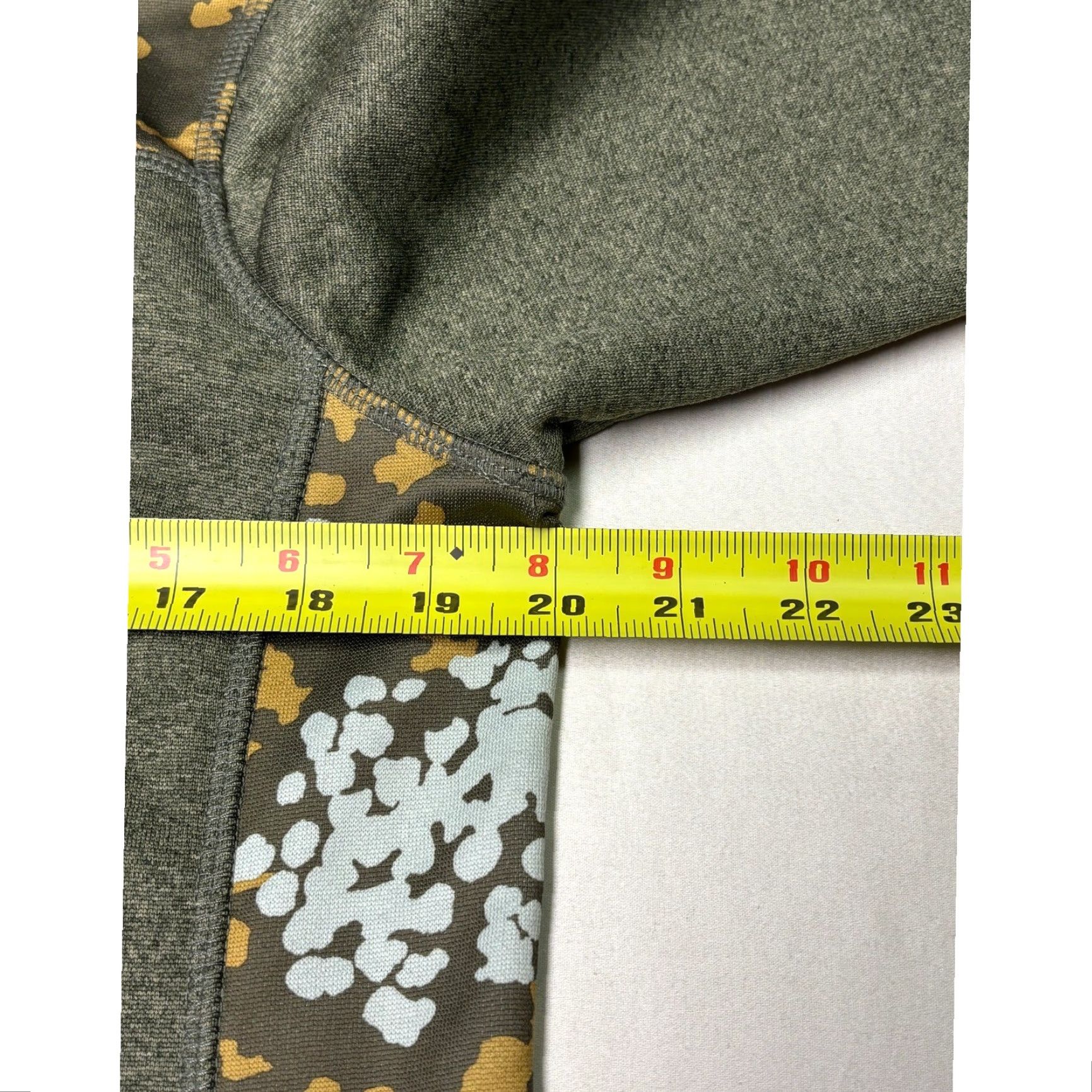 Burton Burton Hoodie Camouflage Pocket Green Fleece Lined Hooded Sweatshirt Size S Size US S / EU 44-46 / 1 - 7 Thumbnail