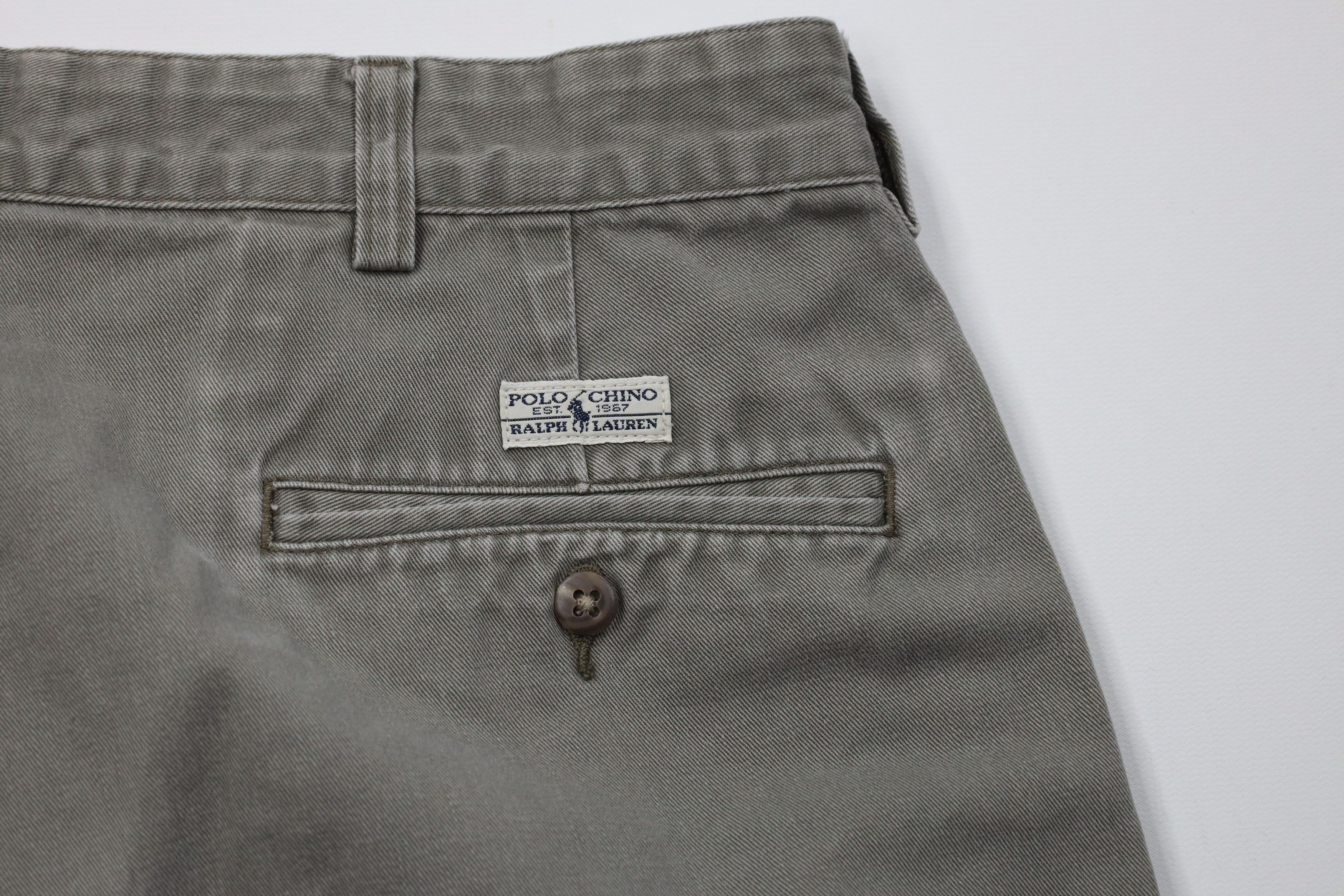Ralph Lauren Vintage 90s Ralph Lauren Pleated Chino Shorts Green Cotton Size US 36 / EU 52 - 11 Thumbnail