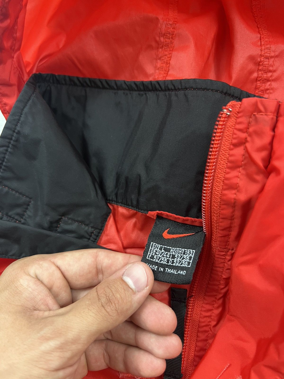 Nike 00’s NIKE RETRO HOODED ANORAK TRACK JACKET Y2K BIG LOGO RARE Size US L / EU 52-54 / 3 - 8 Thumbnail