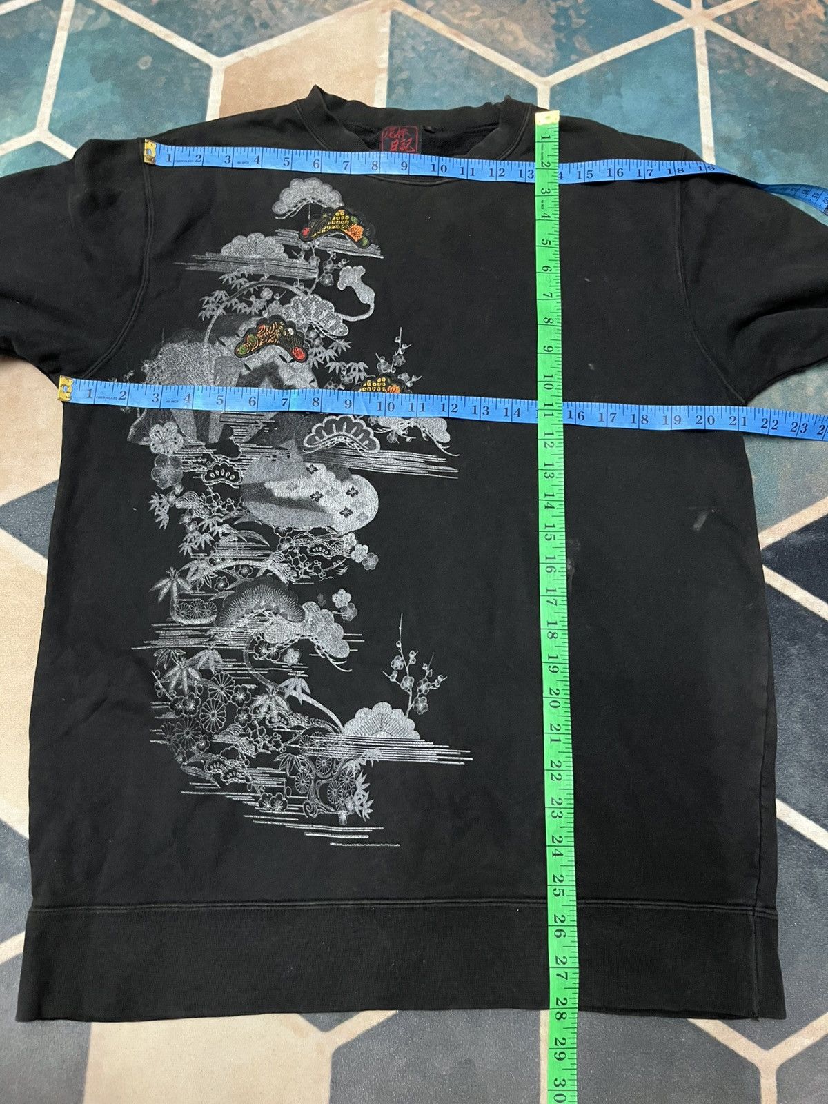 Karakuri Tamashii 💥Distressed and faded SUKAJAN MOTIVE Screen Japanese Size US M / EU 48-50 / 2 - 12 Thumbnail