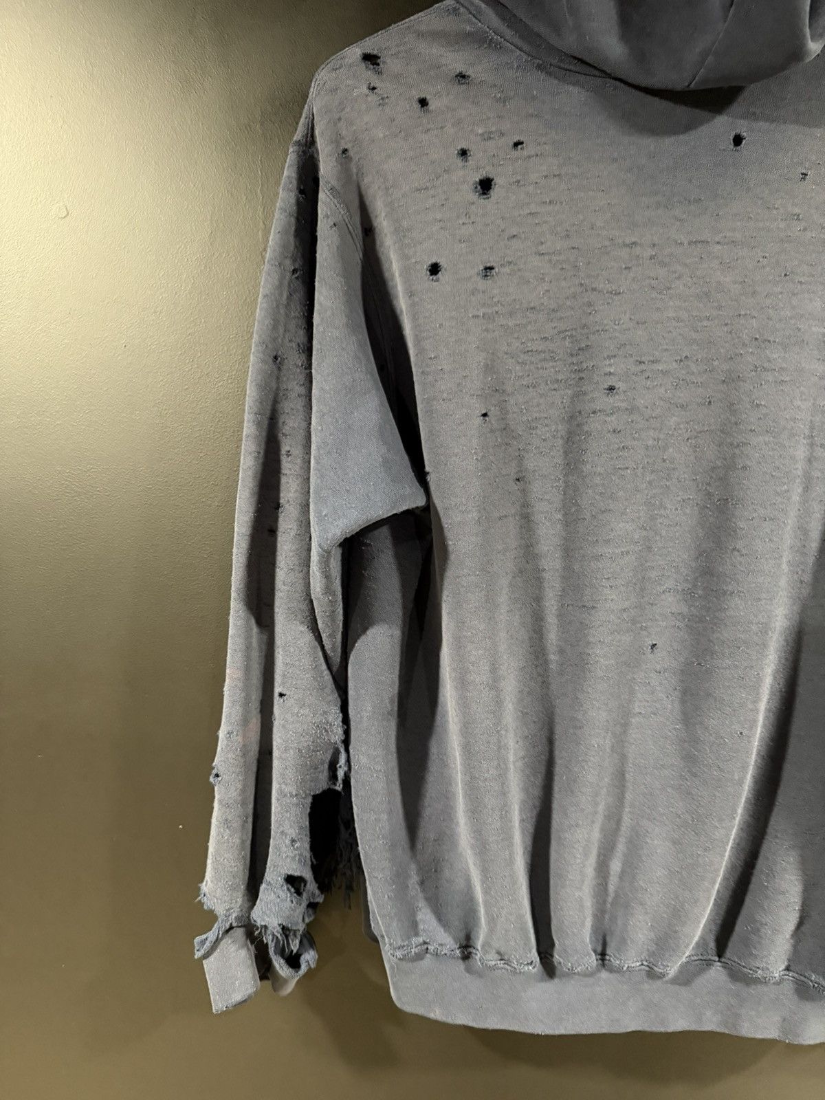 Vintage 2000s Y2K Vintage Nike Grunge Distressed Thrashed Hoodie M Size US M / EU 48-50 / 2 - 11 Thumbnail