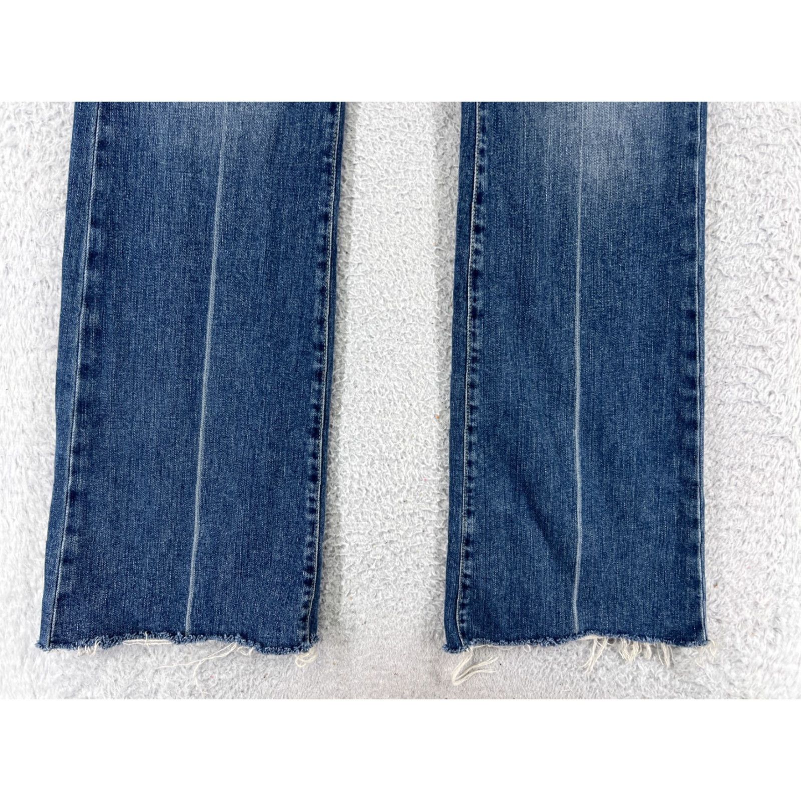 Paige Paige Jeans Women 31 Blue Denim Bootcut Low Rise Laurel Canyon Embellished Embroidered Size 24" / US 00 / IT 34 - 5 Thumbnail