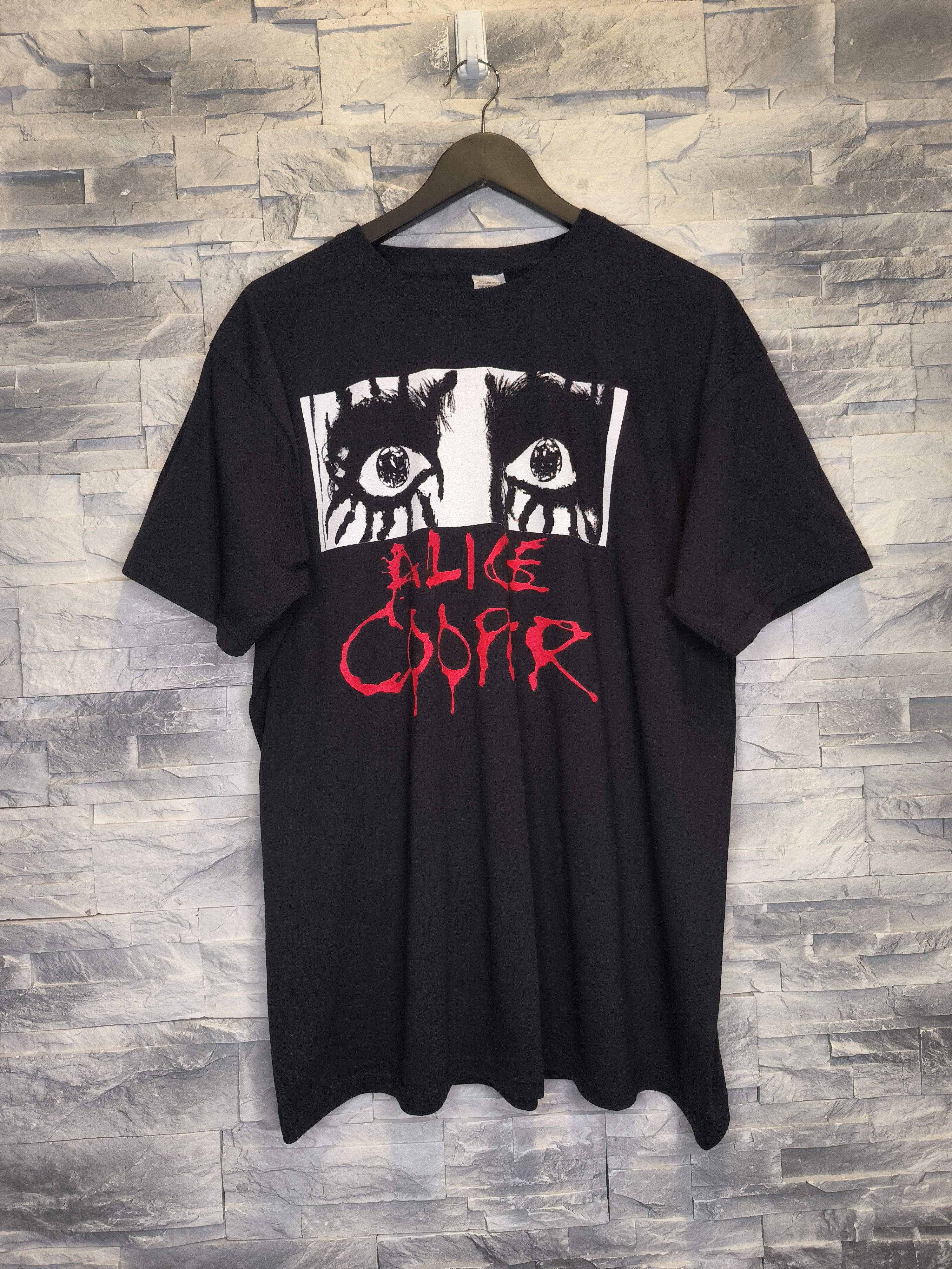 Band Tees Alice Cooper T-Shirt 2017 Tee Metal Rock Vintage Size US XL / EU 56 / 4 - 1 Thumbnail