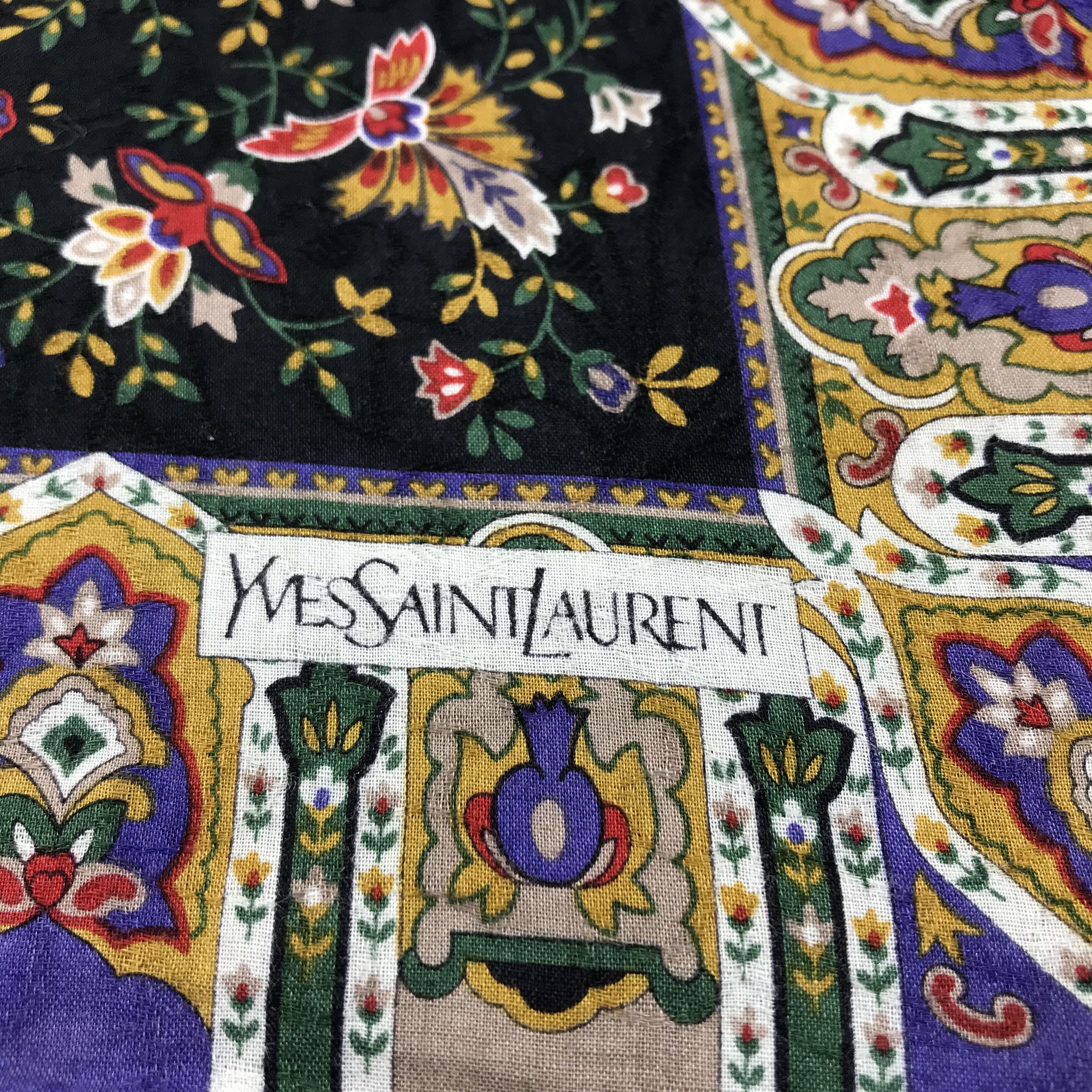 Yves Saint Laurent Yves Saint Laurent Handkerchief Bandana Neckerchief H373 Size ONE SIZE - 3 Thumbnail