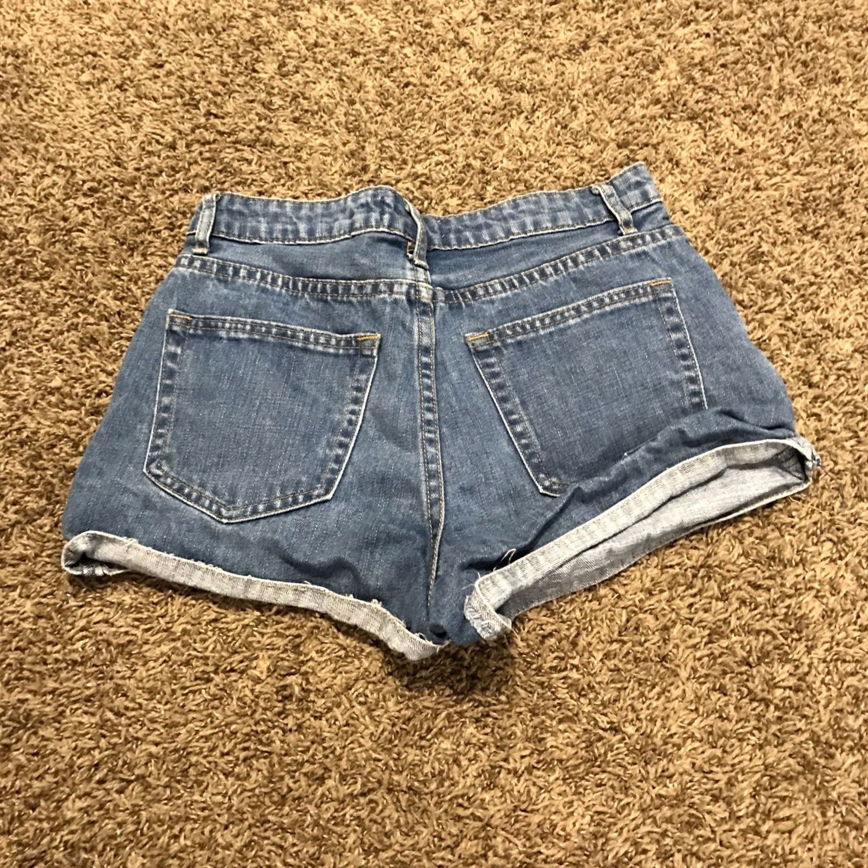 Forever 21 FOREVER 21 Womens Denim Short Shorts Button Fly 24 Regular Blue Cotton Casual Hot Pants Womens Size 42" / US 20 - 3 Thumbnail