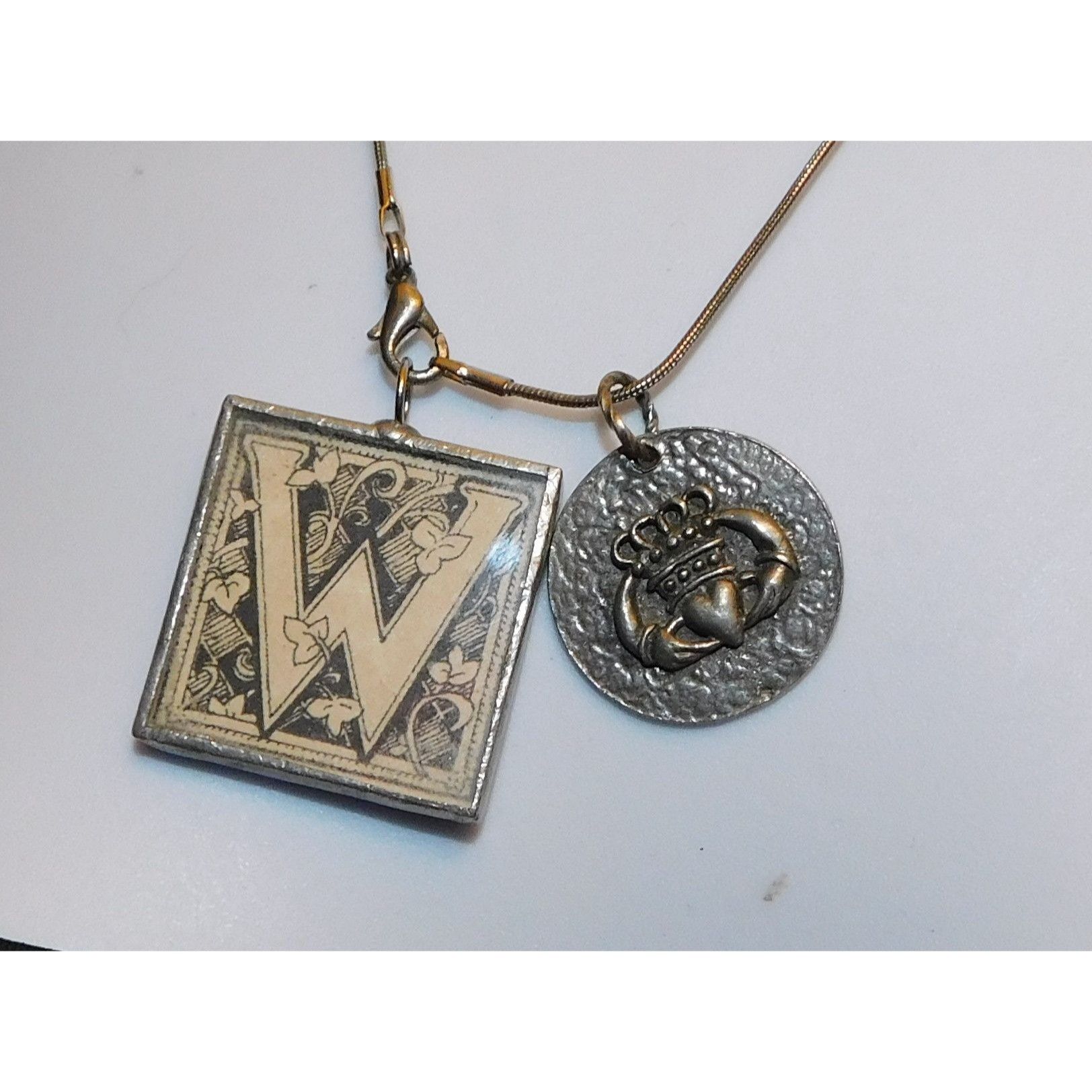 Other W Initial Claddagh Necklace Size ONE SIZE - 4 Thumbnail