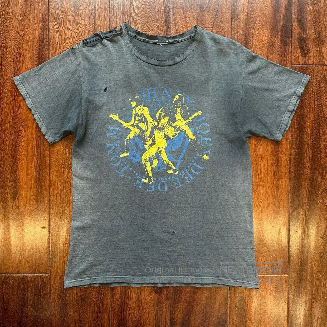 Vintage Vintage Ramones Faded 90s Tee. Size US M / EU 48-50 / 2 - 1 Thumbnail