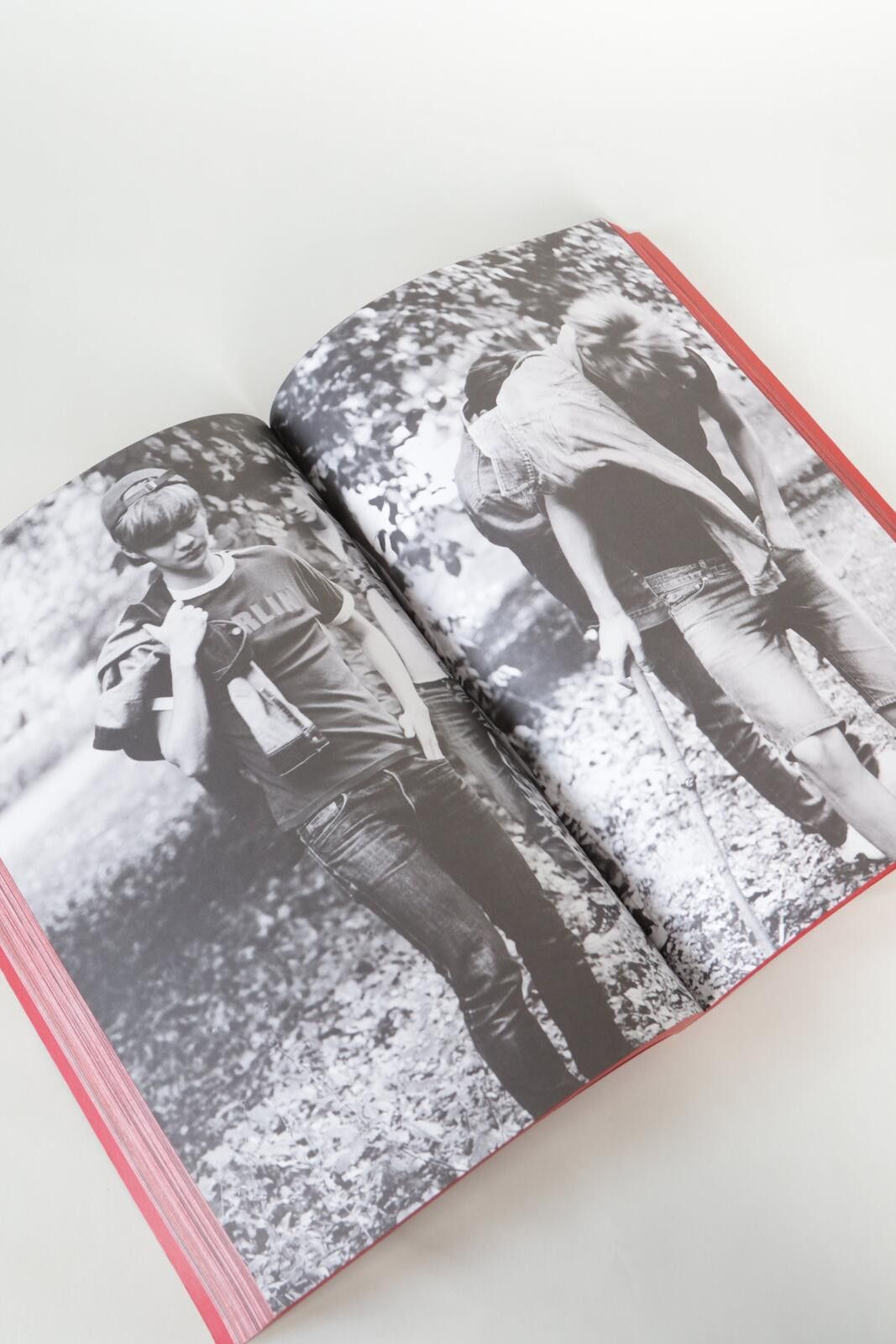 Other 2014' S.M. Entertainment Die Jungs EXO Book Size ONE SIZE - 8 Thumbnail
