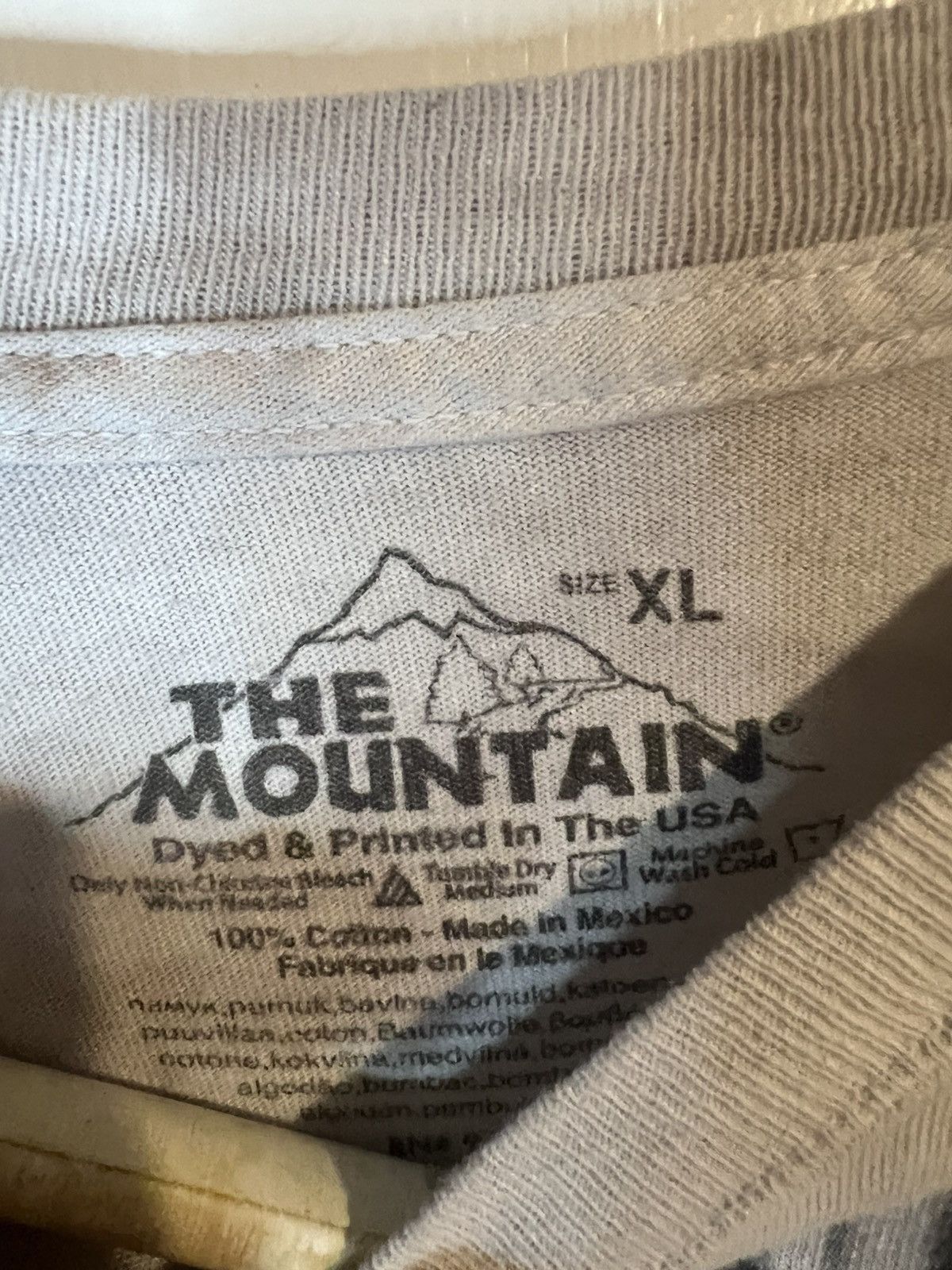 Other The Mountain White Face Lion Tshirt Size US XL / EU 56 / 4 - 3 Thumbnail
