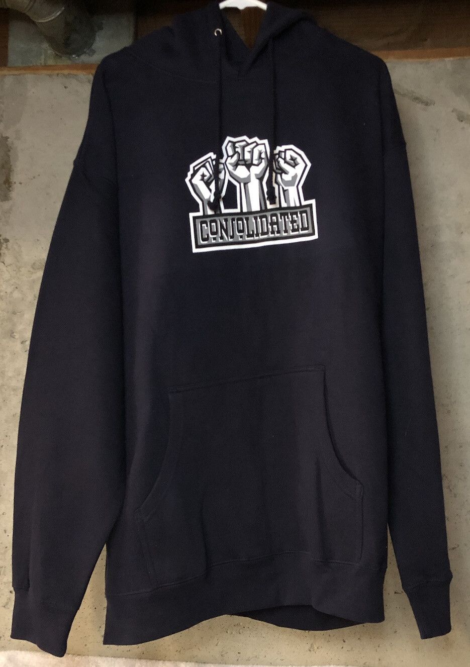 Other Vintage Consolidated Skateboard Hoodie Navy Sz XL Three Fist Size US XL / EU 56 / 4 - 2 Thumbnail