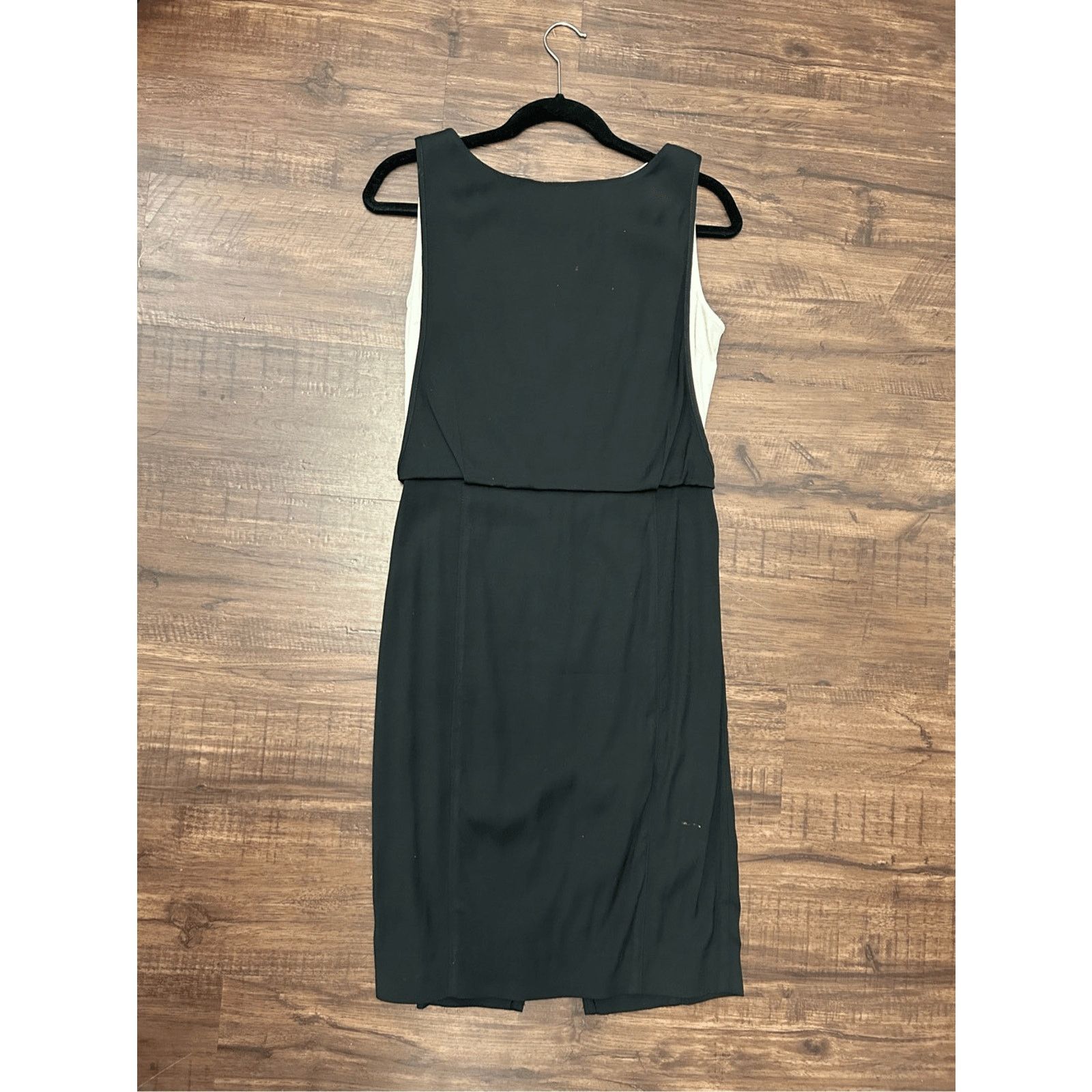 Veronica Beard Veronica Beard Black White Viscose Pencil Dress, Sz 8, $548 Size M / US 6-8 / IT 42-44 - 1 Thumbnail