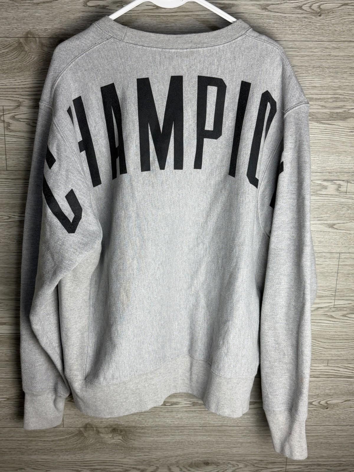 Other Vtg CHAMPION REVERSE WEAVE Men's L Crewneck Spell Out Size US L / EU 52-54 / 3 - 2 Thumbnail