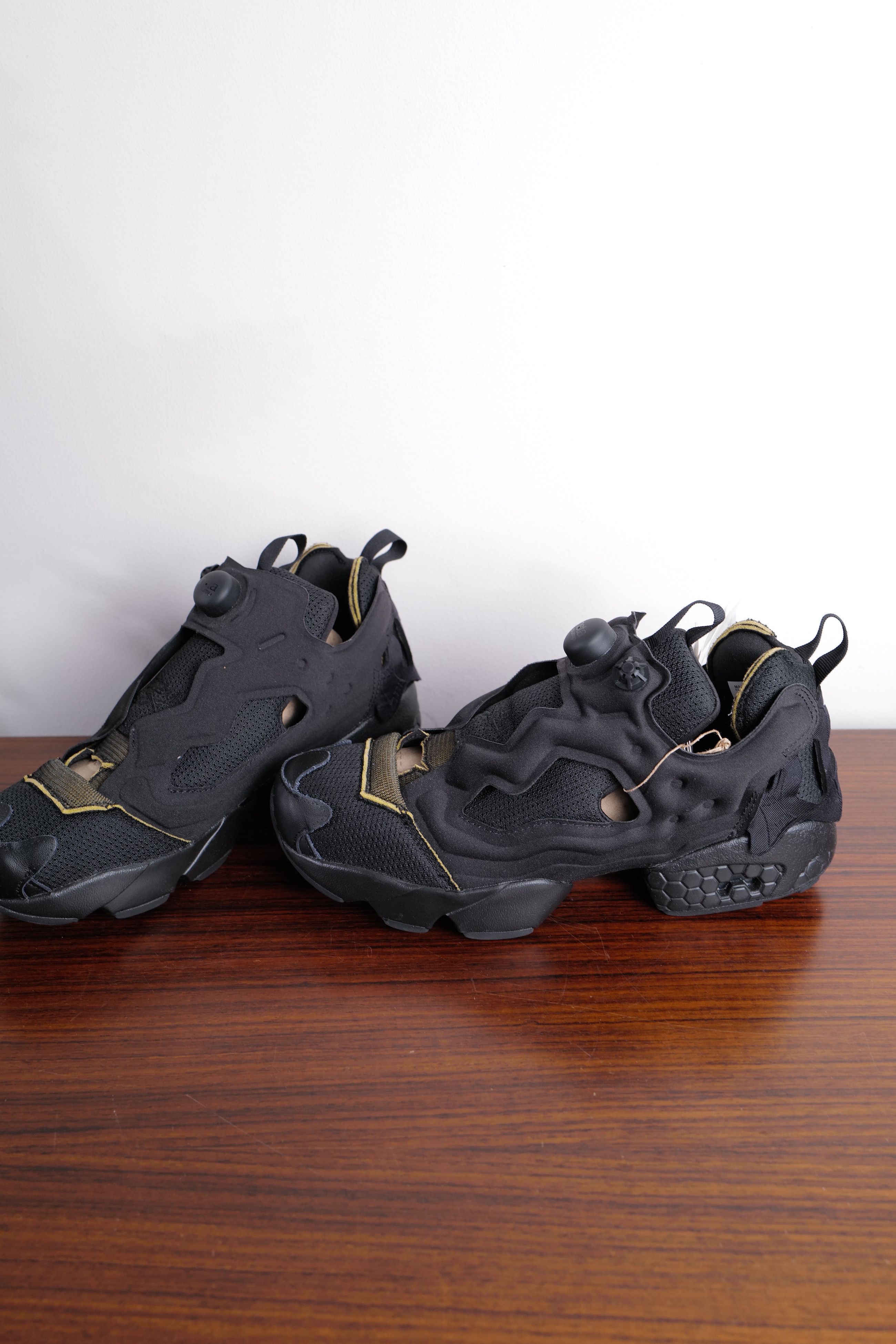 Maison Margiela × Reebok INSTA PUMP Size US 9.5 / EU 42-43 - 5 Thumbnail