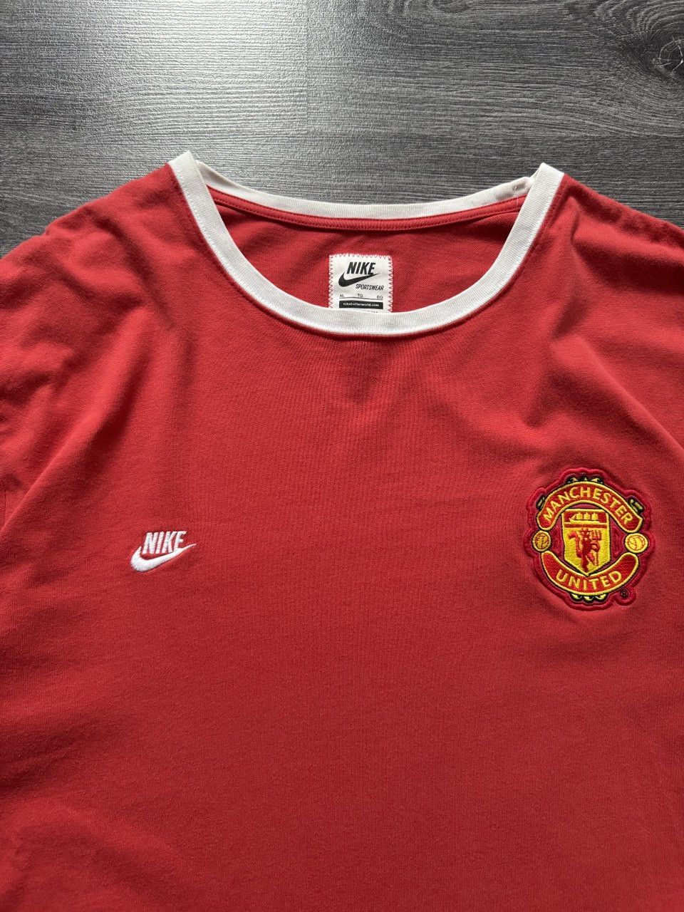 Nike Nike Manchester United Retro Football Shirt Long Sleeve Size US XL / EU 56 / 4 - 5 Thumbnail