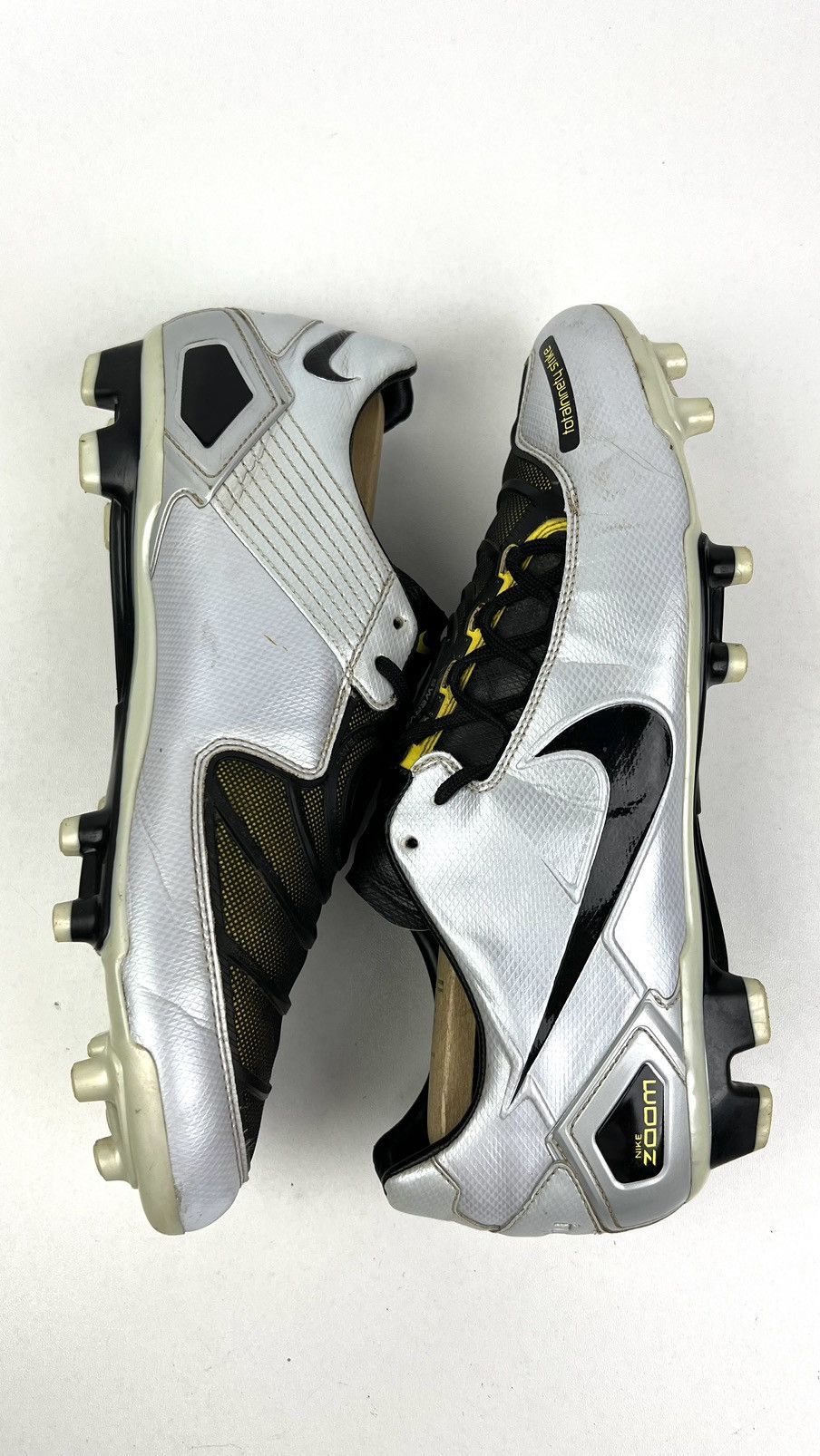 Nike NIKE Cleats Football Shoes Total 90 Laser Zoom FG Silver Men Size US 12 / EU 45 - 10 Thumbnail