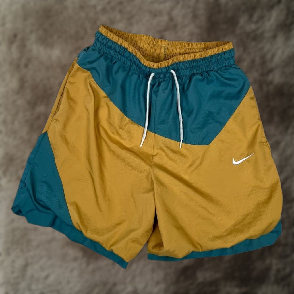 Nike Nike DNA Men's Training Basketball Shorts Size Small Yellow Green Color Block Size US 29 - 1 Thumbnail