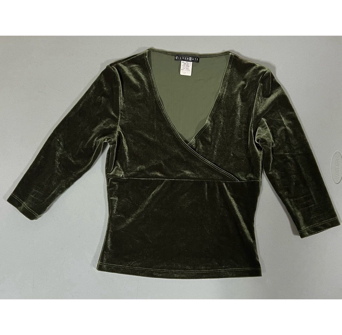 Japanese Brand Olive Green Velvet 3/4 Sleeve Shirt Top Blouse Size S ✨ Size S / US 4 / IT 40 - 2 Thumbnail