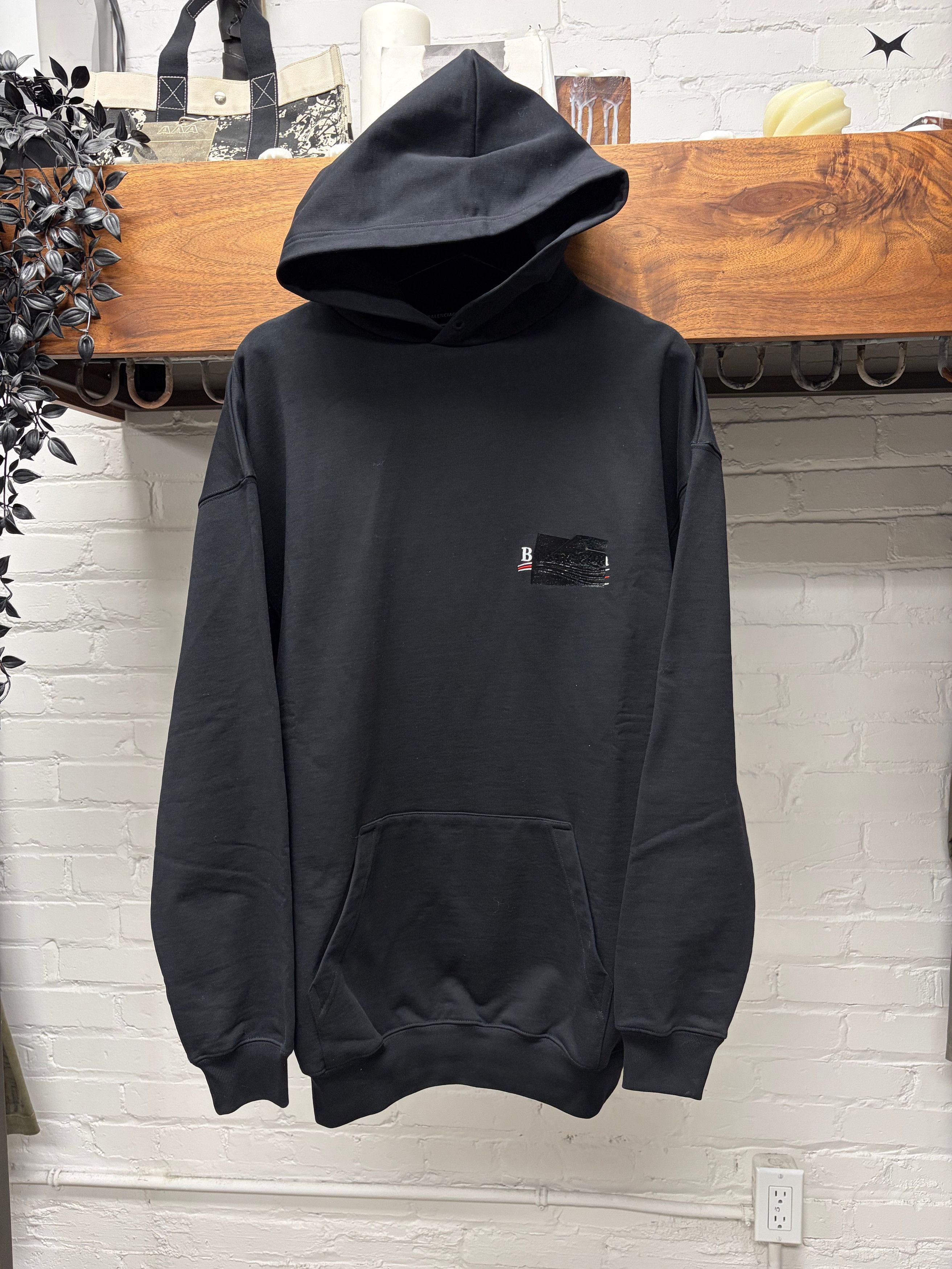 Balenciaga AW2023 Balenciaga ‘Mudshow’ Black ‘Gaffer Tape’ Pullover Hoodie Size US S / EU 44-46 / 1 - 1 Thumbnail