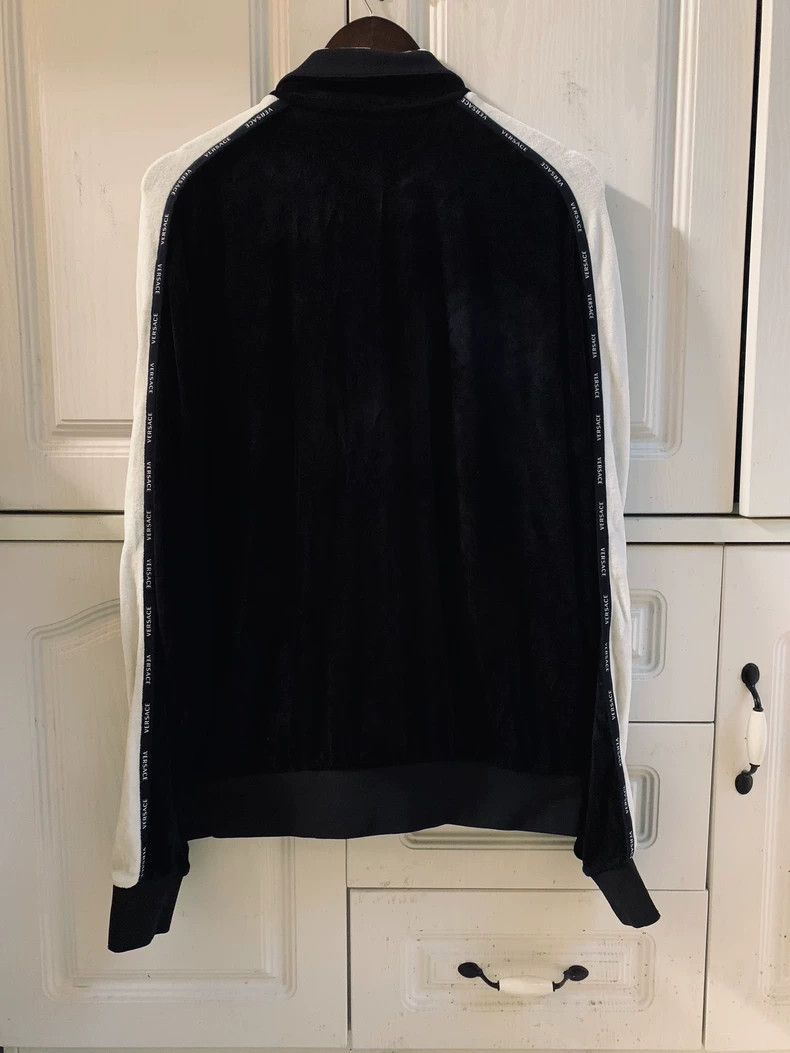 Versace Versace Spring and autumn velvet jacket jacket Size US XL / EU 56 / 4 - 2 Thumbnail