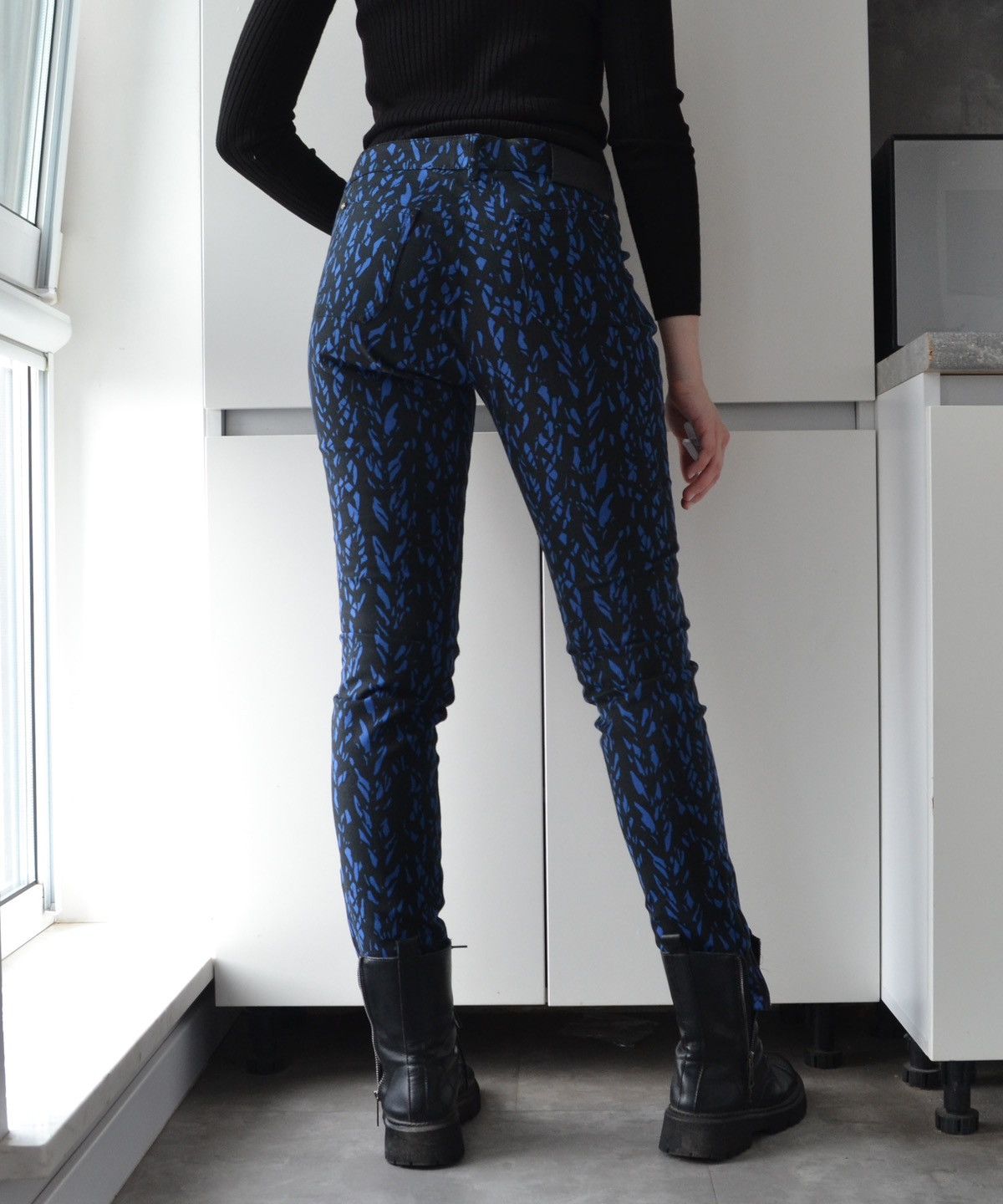 Balenciaga Balenciaga Pants Jeans Black Blue Print Trousers Cotton Size 28" / US 6 / IT 42 - 7 Thumbnail