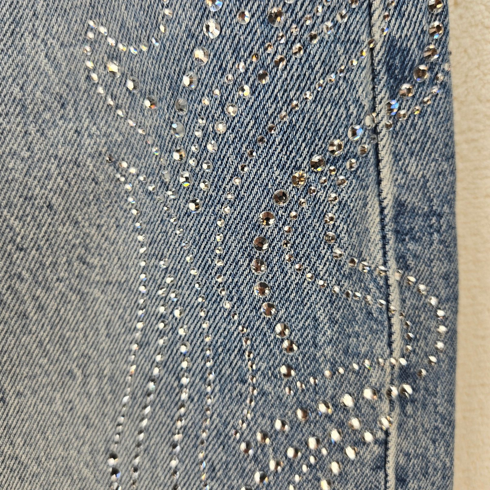 Levi's LEVI'S 501 X BEYONCE CURVE JEANS 25X30 WESTERN CRYSTAL NWT Size 25" / US 0 / IT 36 - 3 Thumbnail