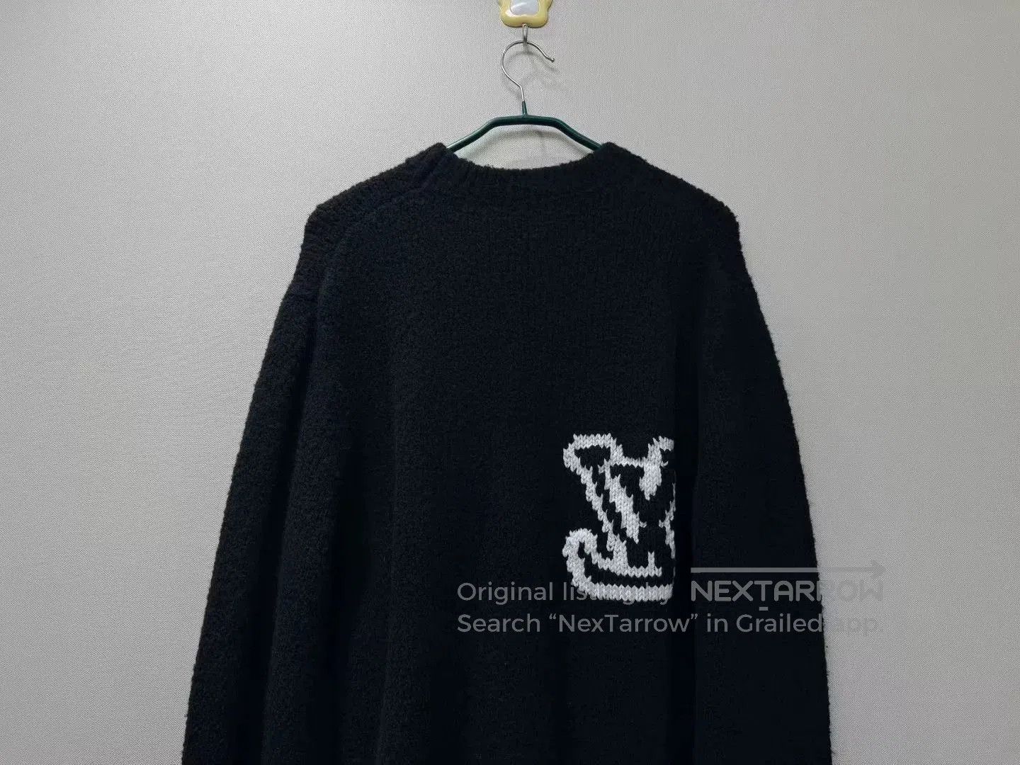 Louis Vuitton Louis Vuitton LV Black Large Logo Teddy Sweater. Size US XL / EU 56 / 4 - 5 Thumbnail