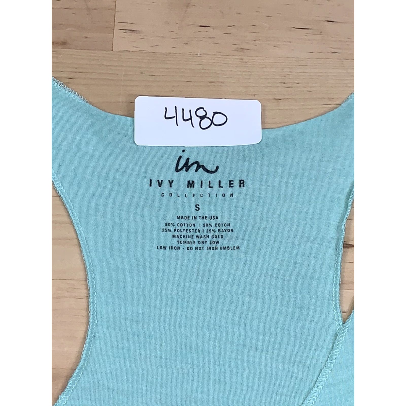 Paradise Ivy Miller Womens Racerback Tank Top S Paradise Found Graphic Casual Tank Green Sleeveless Racerback Activewear Pullover Size S / US 4 / IT 40 - 4 Thumbnail