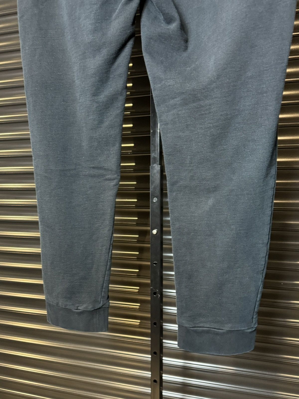 Prada Prada Black Sweatpants Joggers Sweats 2018 - Size XXL Size US 34 / EU 50 - 4 Thumbnail