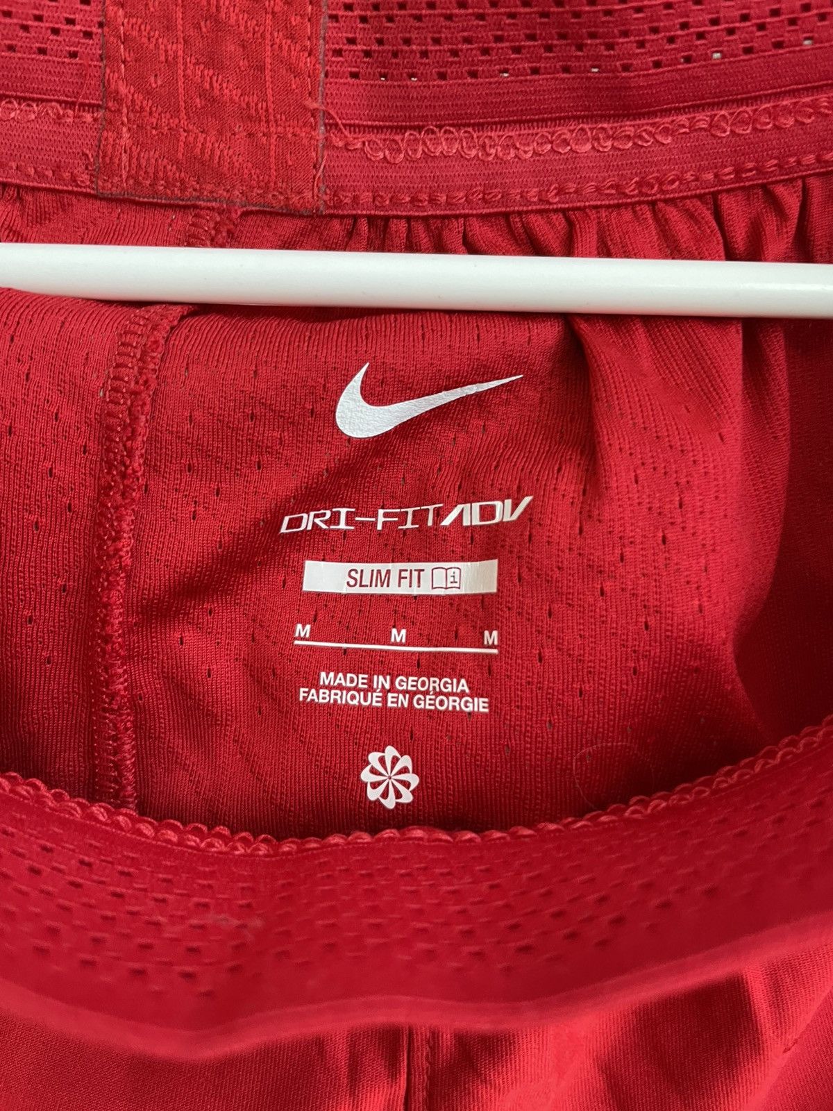 Nike Liverpool 2023 2024 Home Football Shorts Vaporknit DriFitADV Size US 33 - 6 Thumbnail