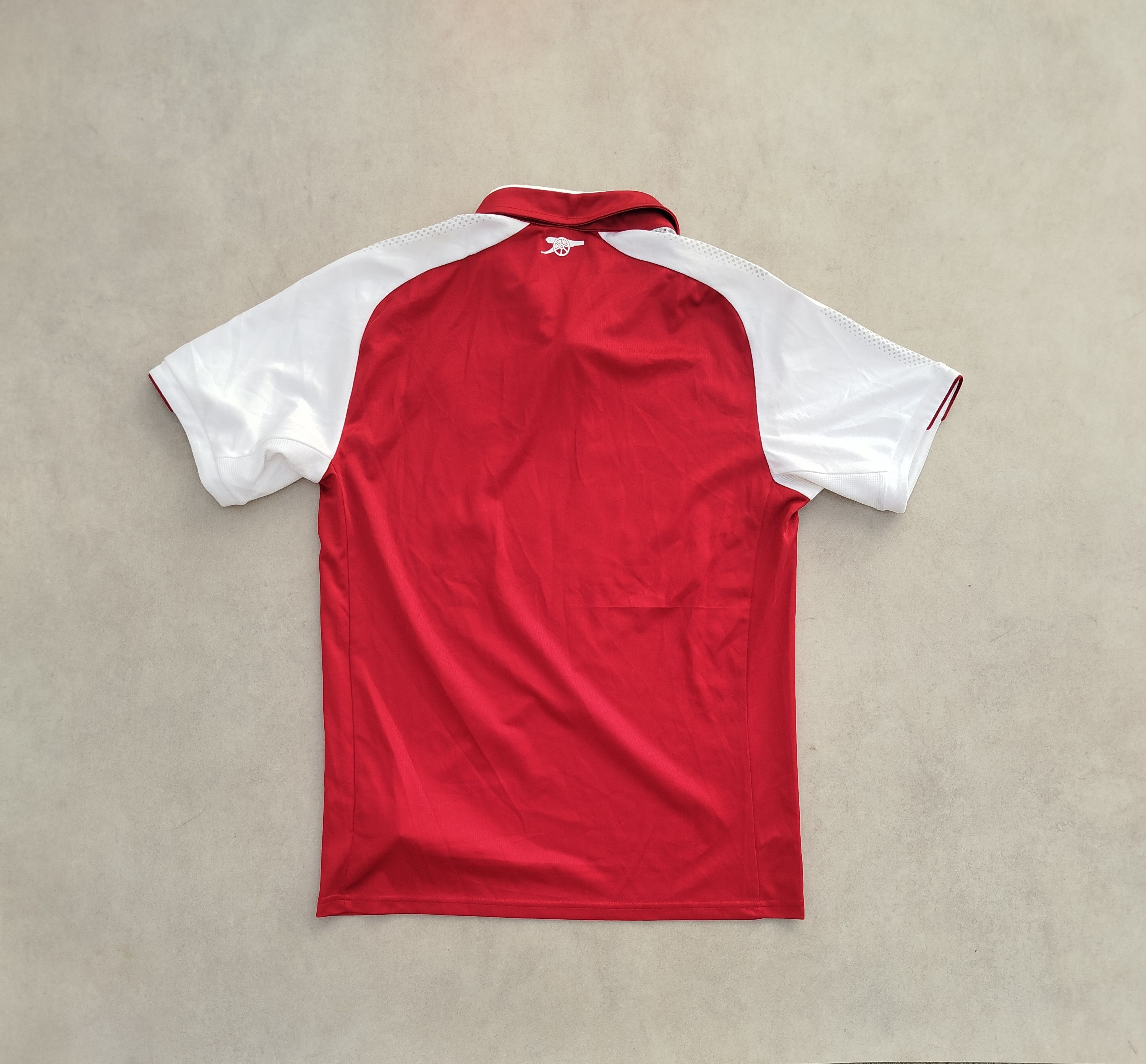 Puma Arsenal 2017 2018 home soccer jersey puma size M Size US M / EU 48-50 / 2 - 7 Thumbnail
