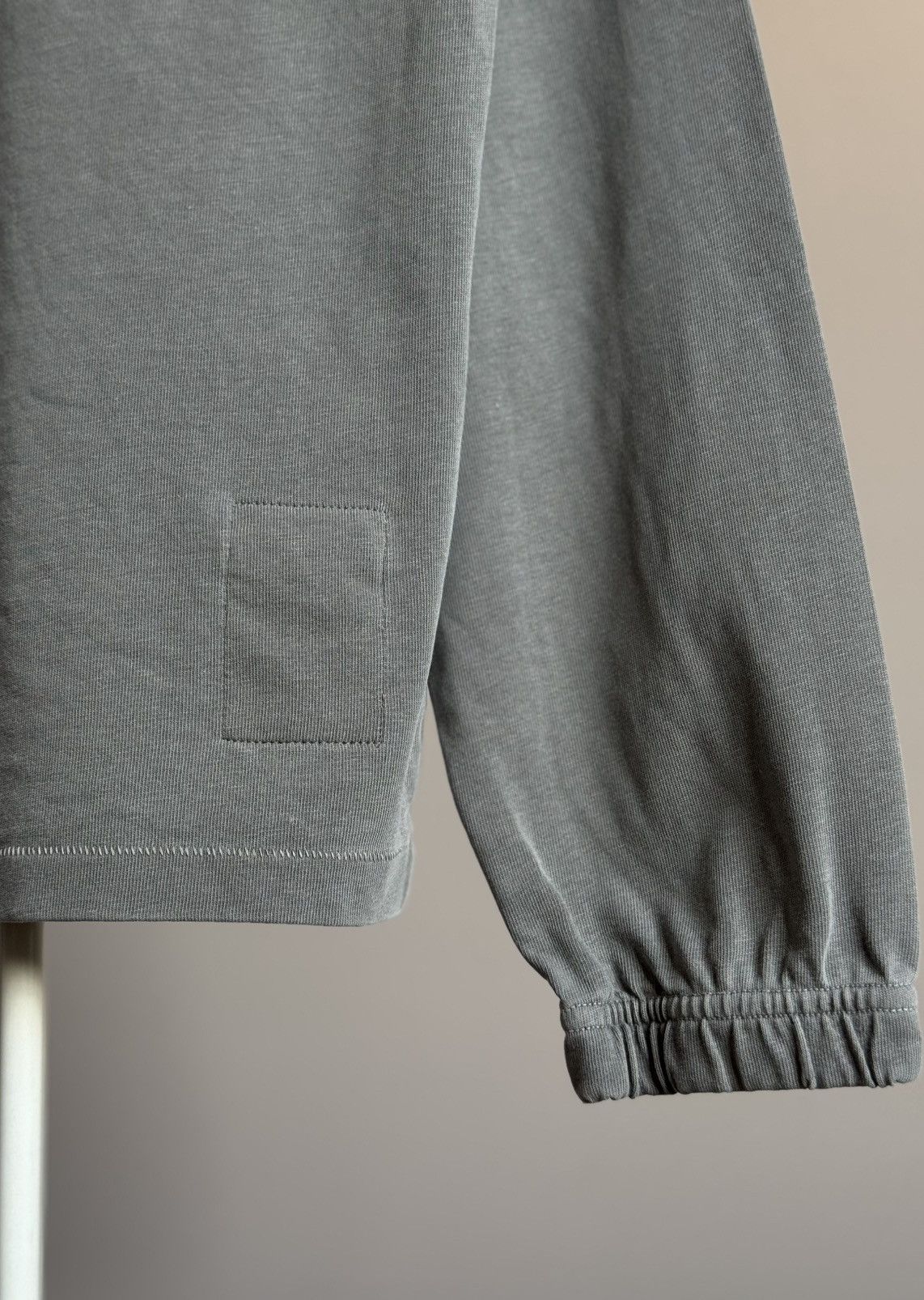 Satisfy Satisfy Running Gray Derma Peace Long Sleeve T-Shirt Size US XS / EU 42 / 0 - 9 Thumbnail