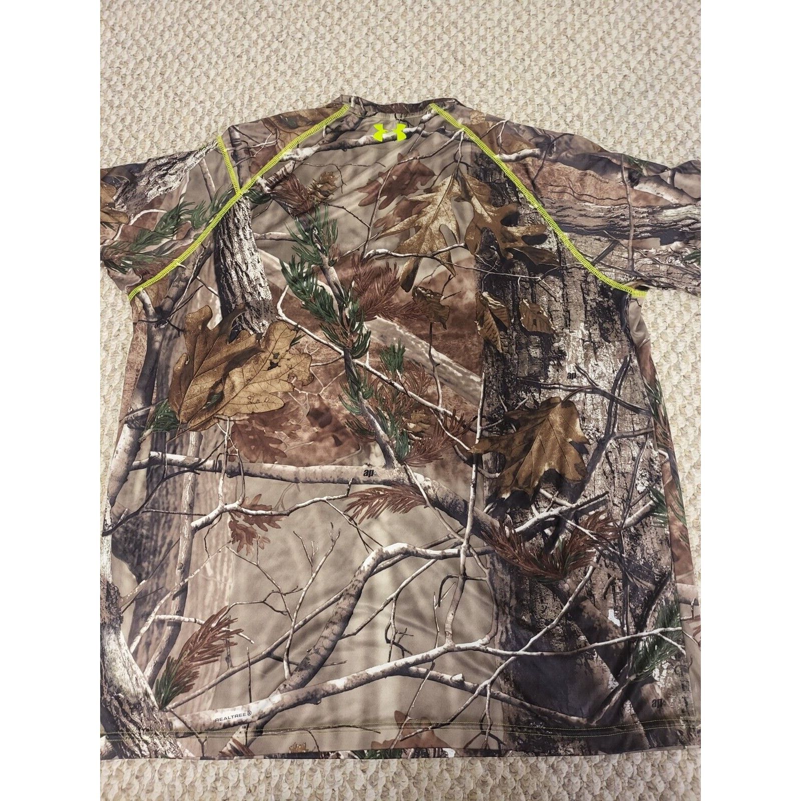 Under Armour Under Armour Men Large Camo Scent Control Short Sleeve Size US L / EU 52-54 / 3 - 6 Thumbnail
