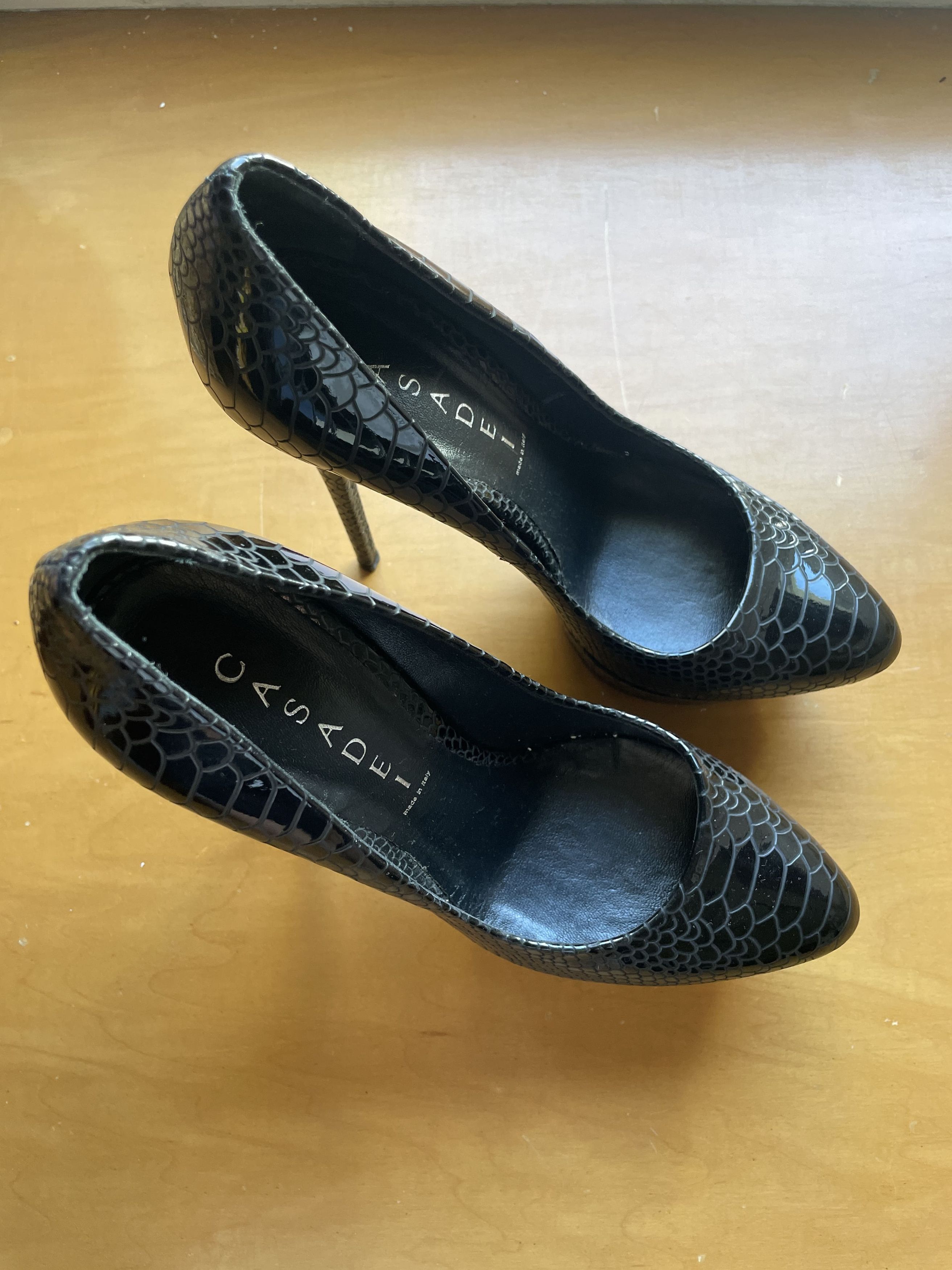 Casadei Casadei Platform Pump Black Croc Size US 6.5 / IT 36.5 - 1 Thumbnail