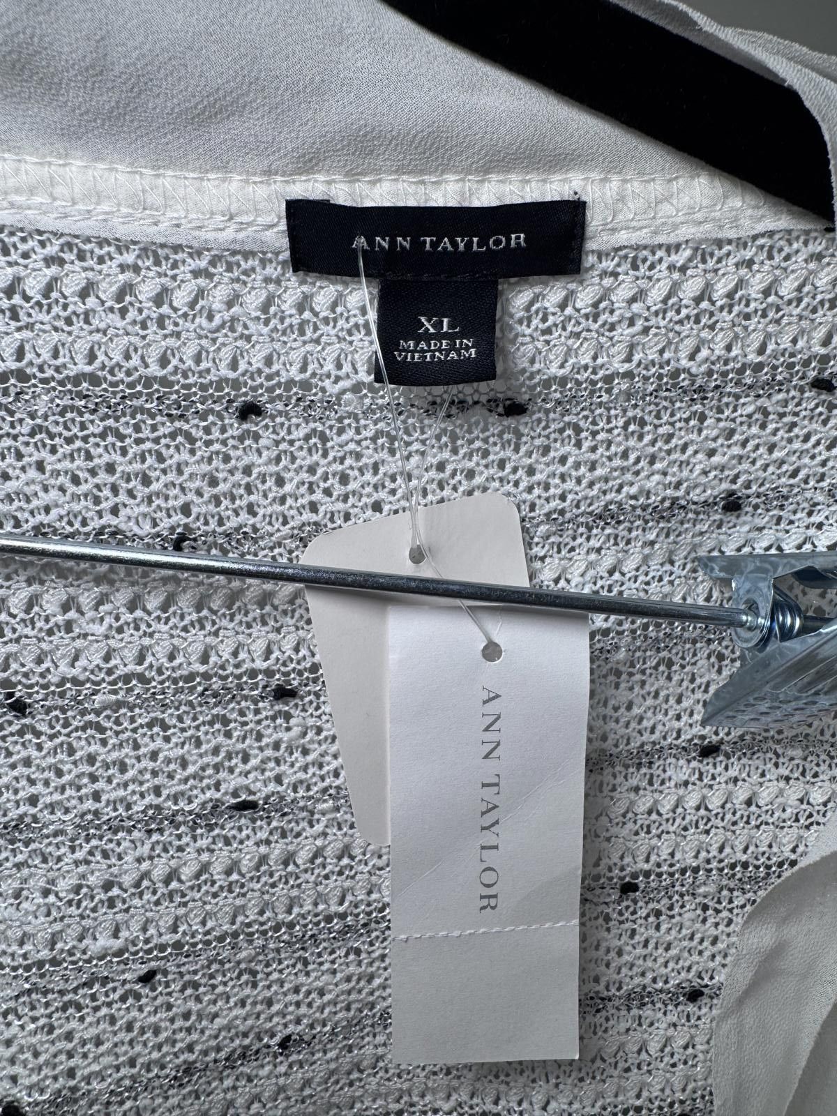Ann Taylor Ann Taylor Women's White Knit Cardigan Sweater XL Size XL / US 12-14 / IT 48-50 - 3 Thumbnail