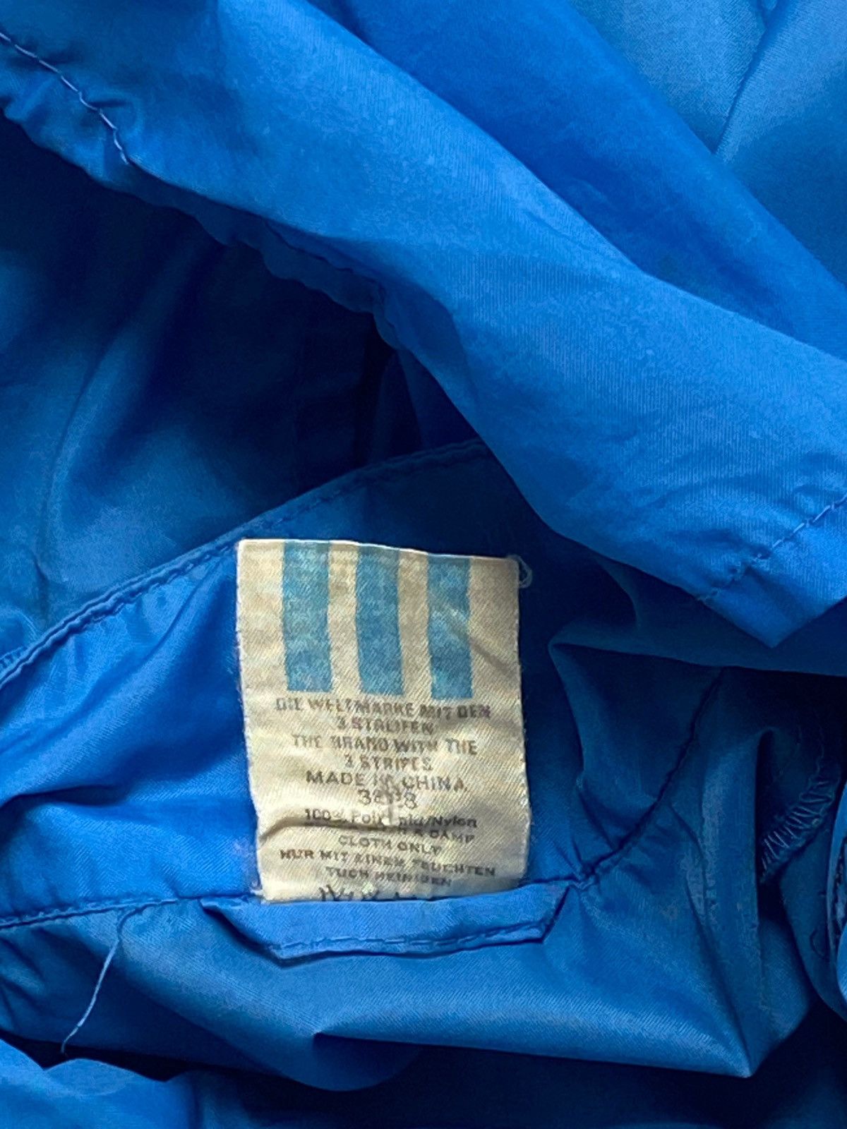 Adidas 90s Vintage ADIDAS Red Blue Light Rain Windbreaker Jacket Size US M / EU 48-50 / 2 - 5 Thumbnail