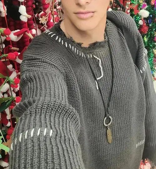 Other Half Turtleneck Men's Streetwear Wash Destroyed Sweater Size US XL / EU 56 / 4 - 2 Thumbnail
